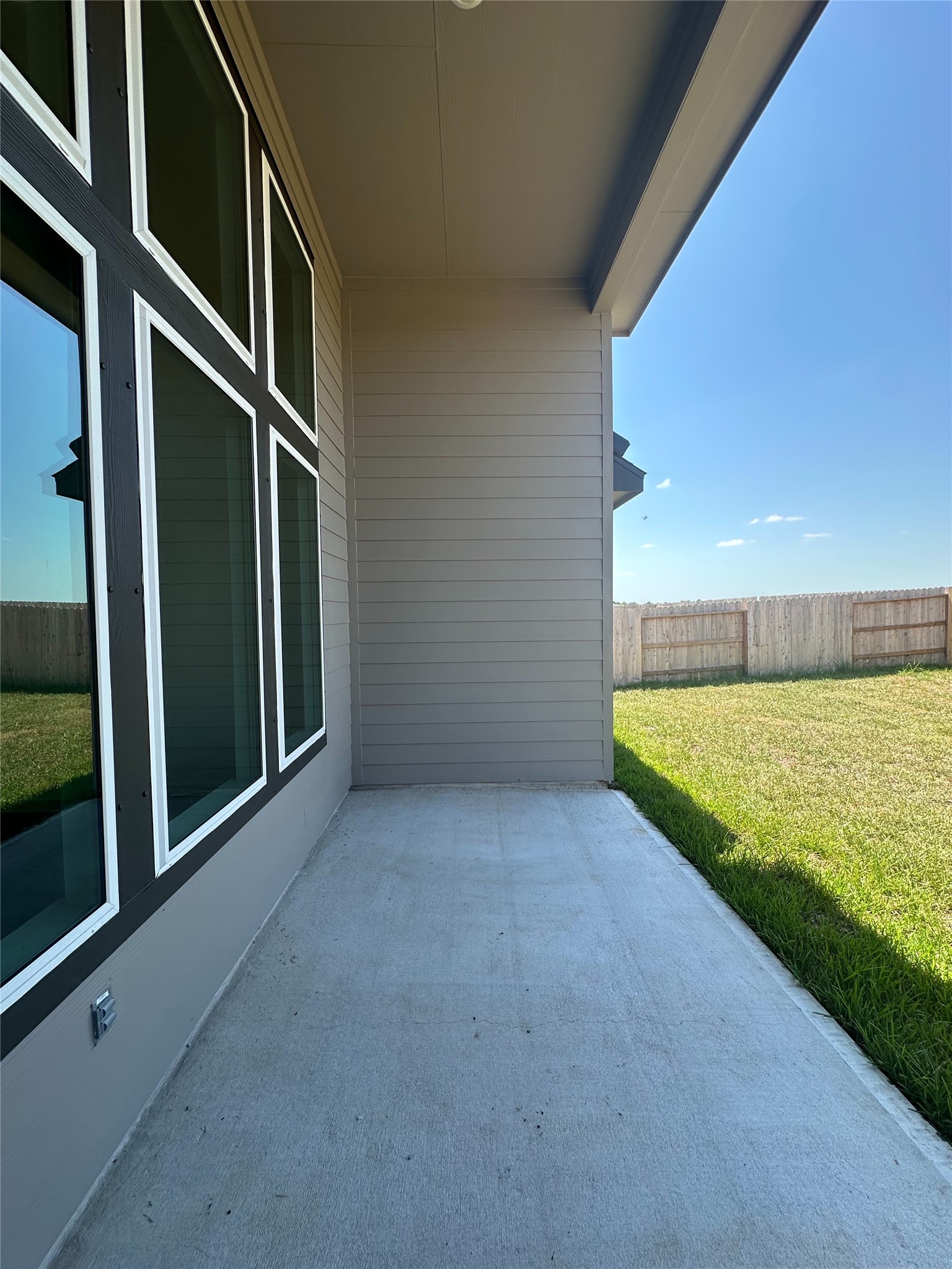 13902 Bay Crest Drive Property Photo 41
