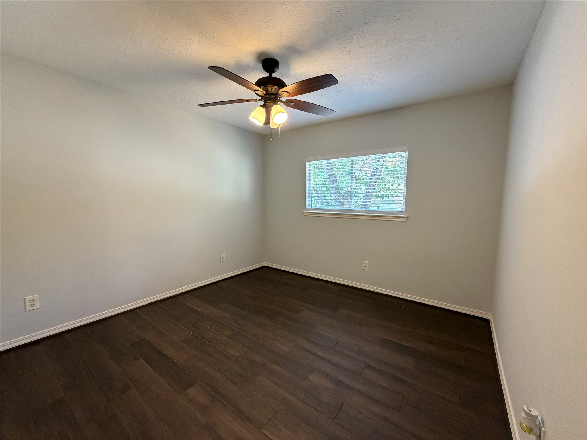 21886 Pinewilde Court Property Photo 10