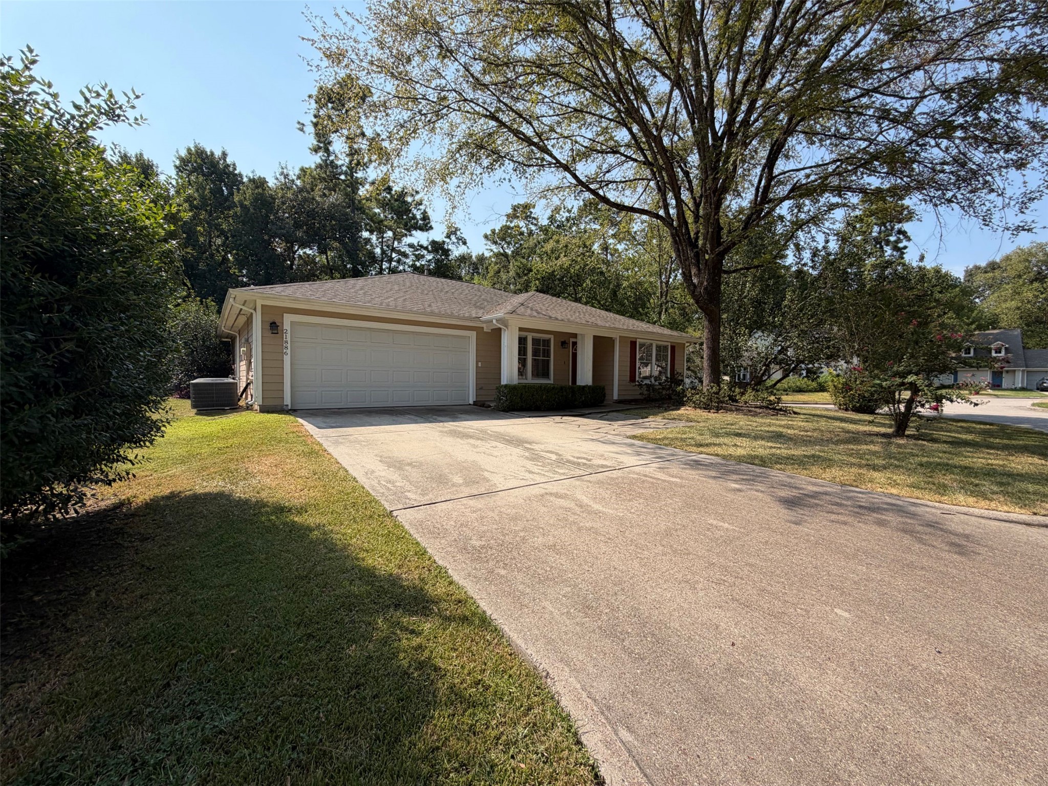 21886 Pinewilde Court Property Photo 17