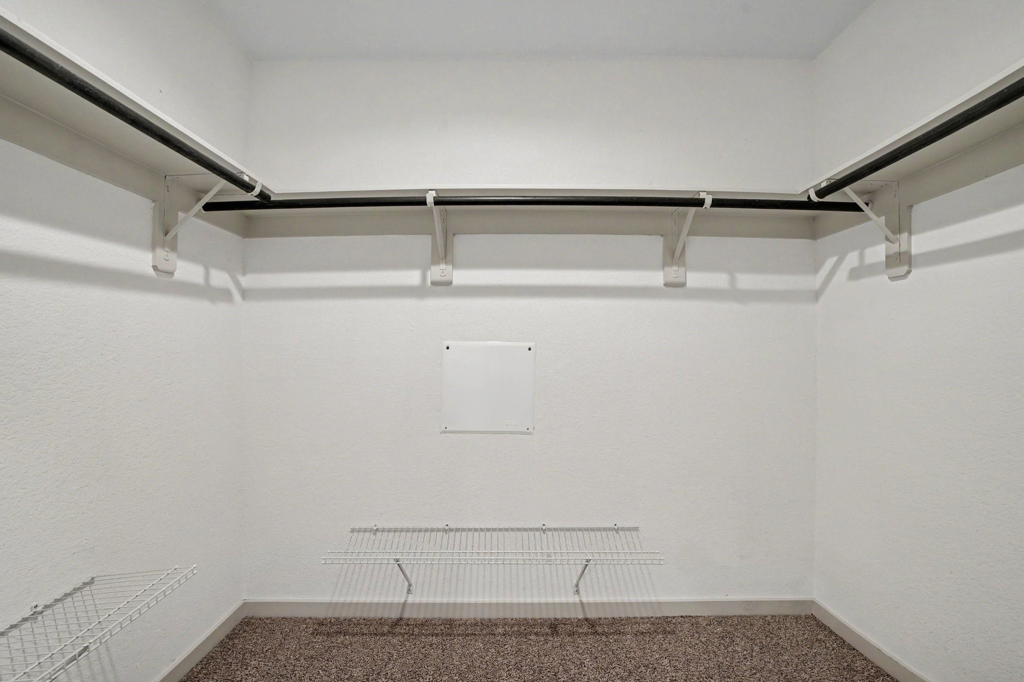 4002 Itzle Island Court Property Photo 17