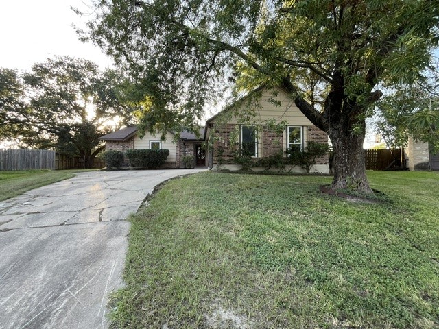 6619 Foxfern Street Property Photo