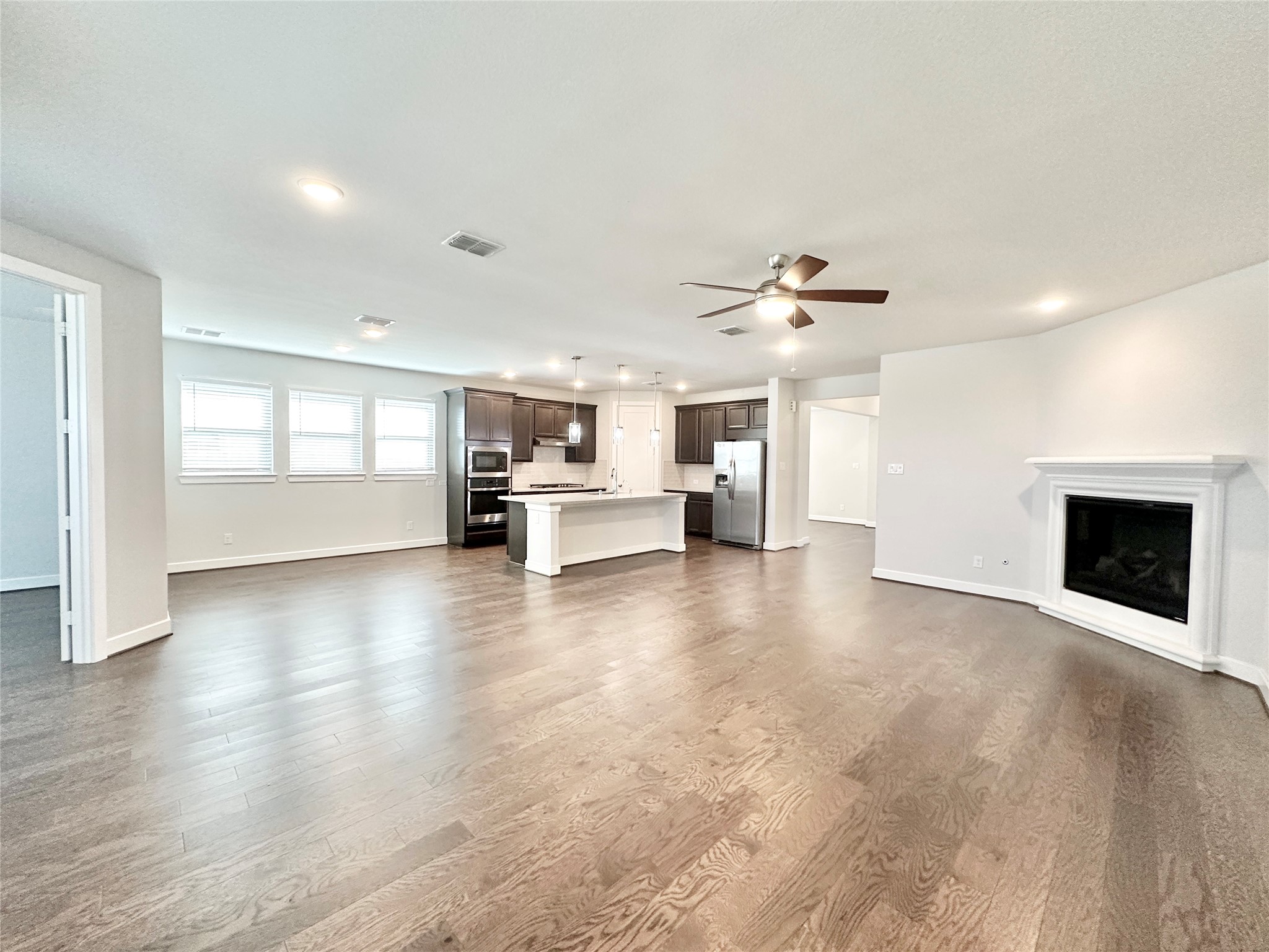 9218 Rocking Plain Lane Property Photo 16