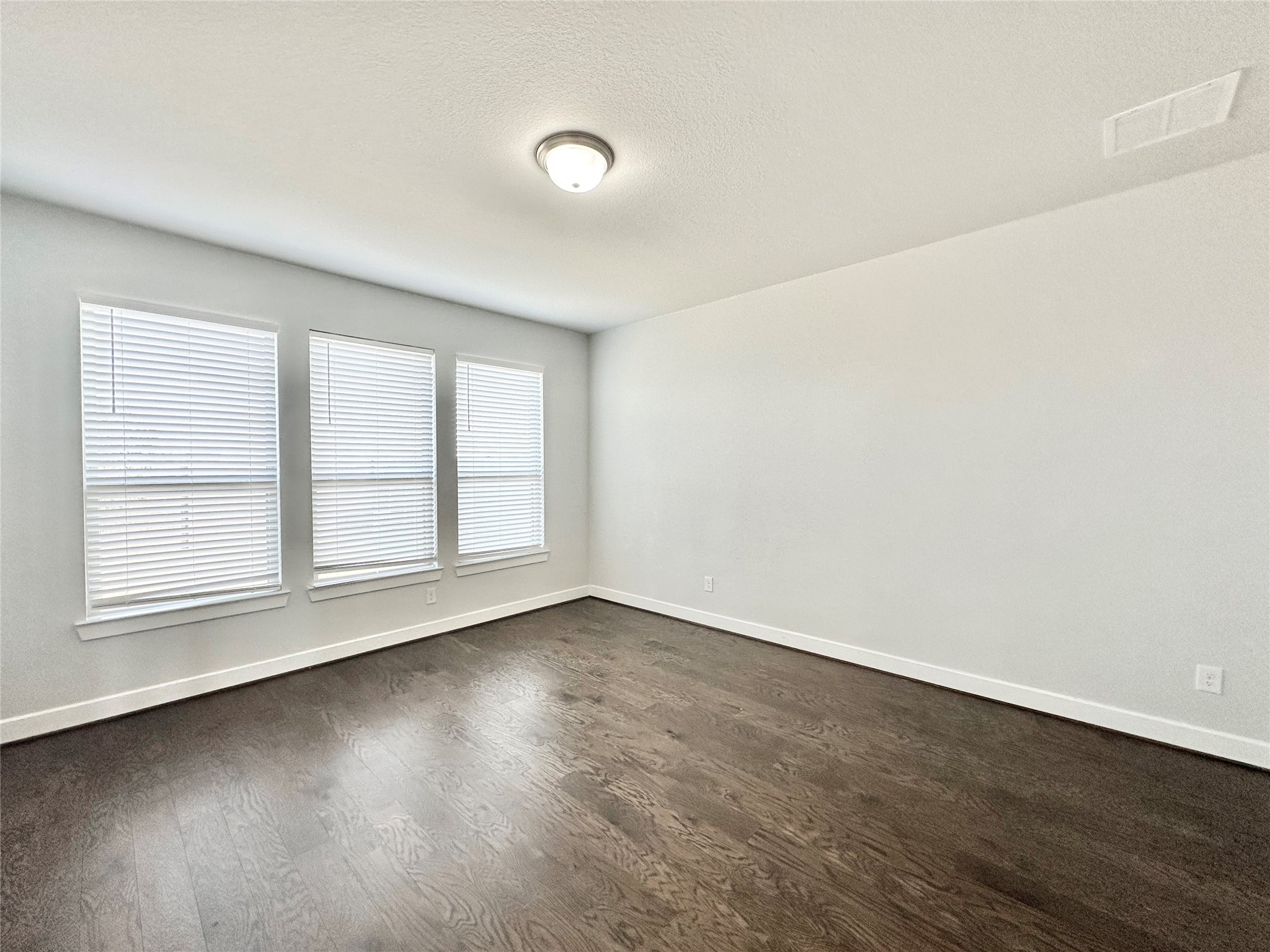 9218 Rocking Plain Lane Property Photo 18