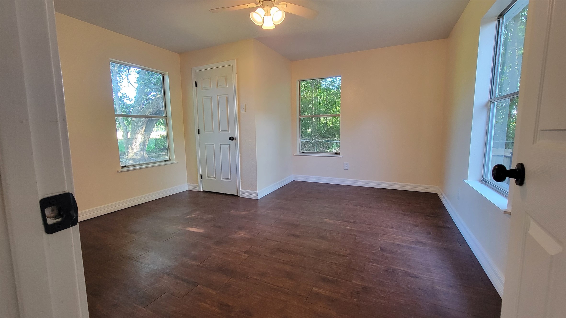 3 Lovers Lane 1409 Property Photo 13