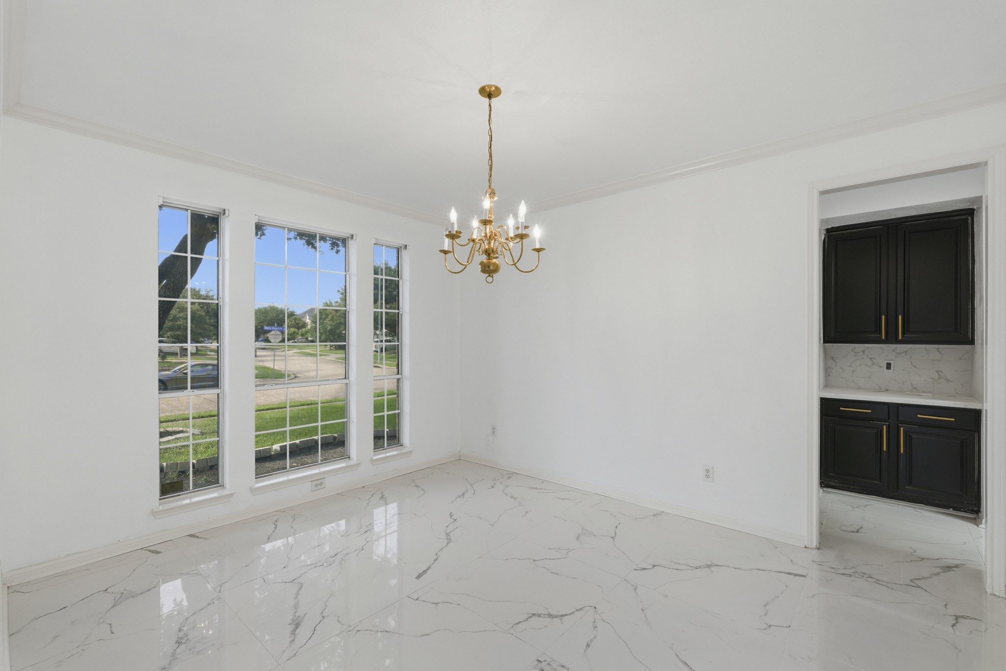 12415 Maily Meadowlane Property Photo 4
