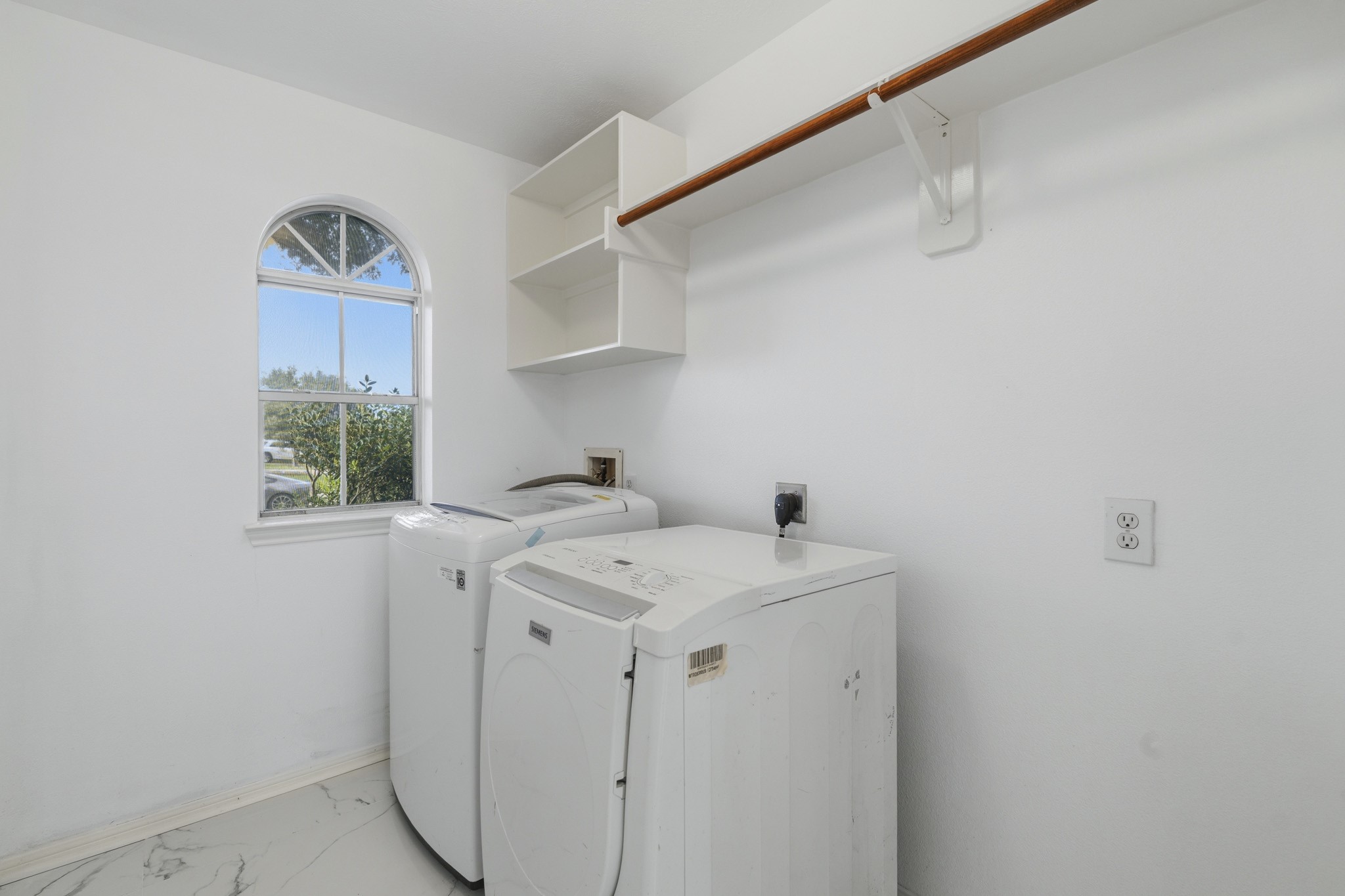12415 Maily Meadowlane Property Photo 12