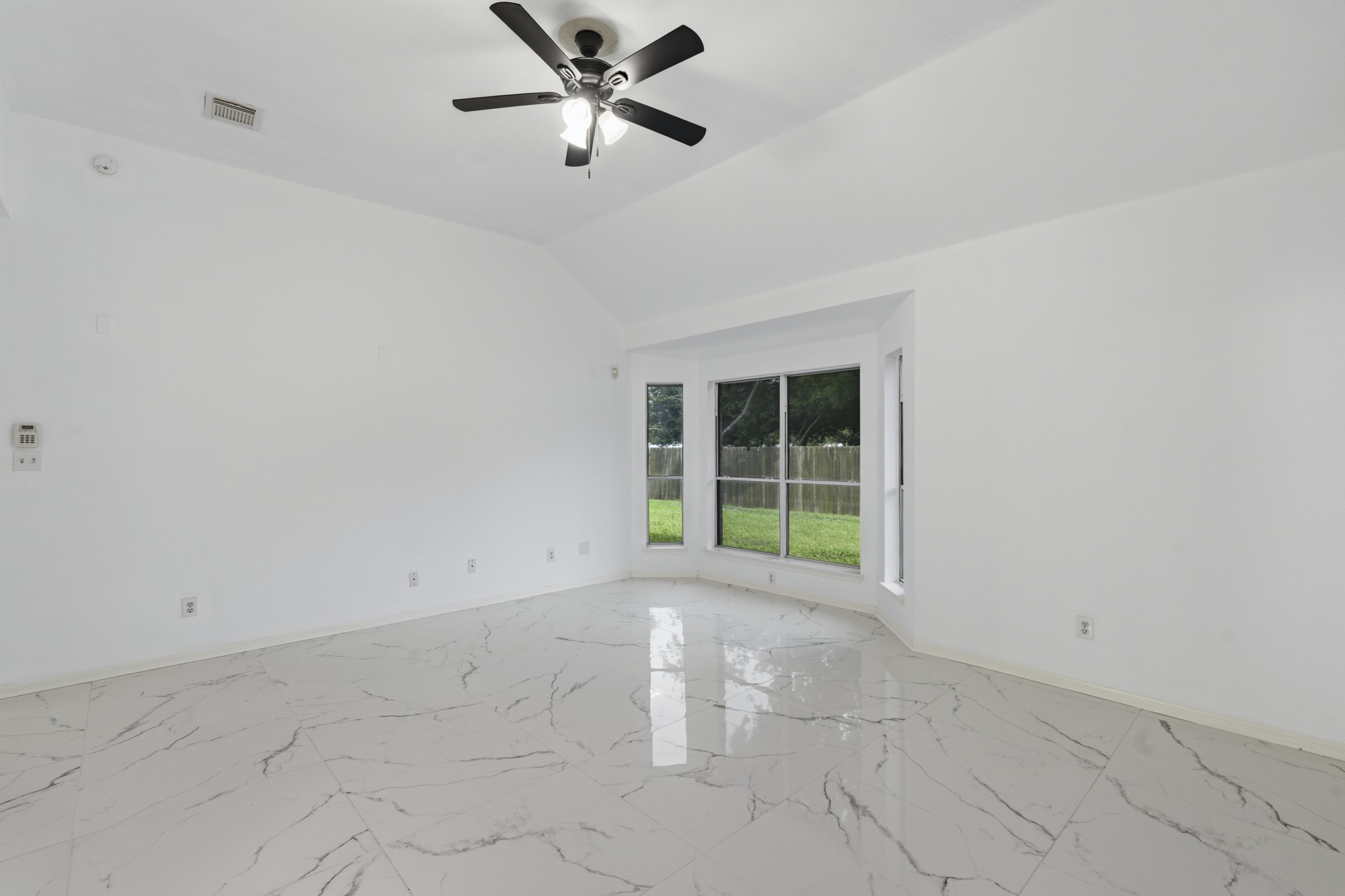 12415 Maily Meadowlane Property Photo 14
