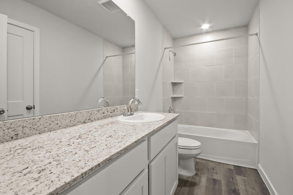 496 Shoreview Drive Property Photo 15