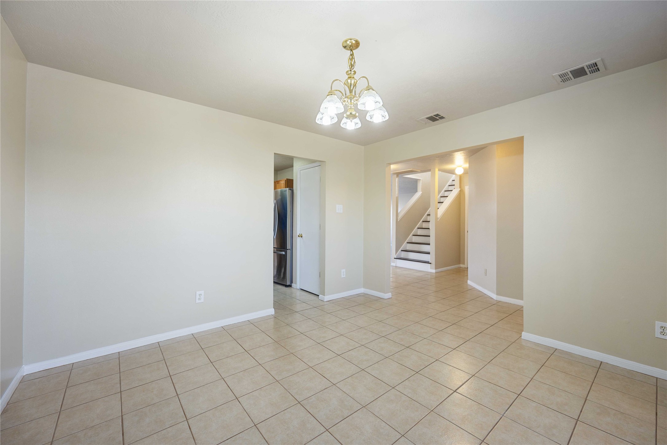 4806 Cotton Ridge Trail Property Photo 8