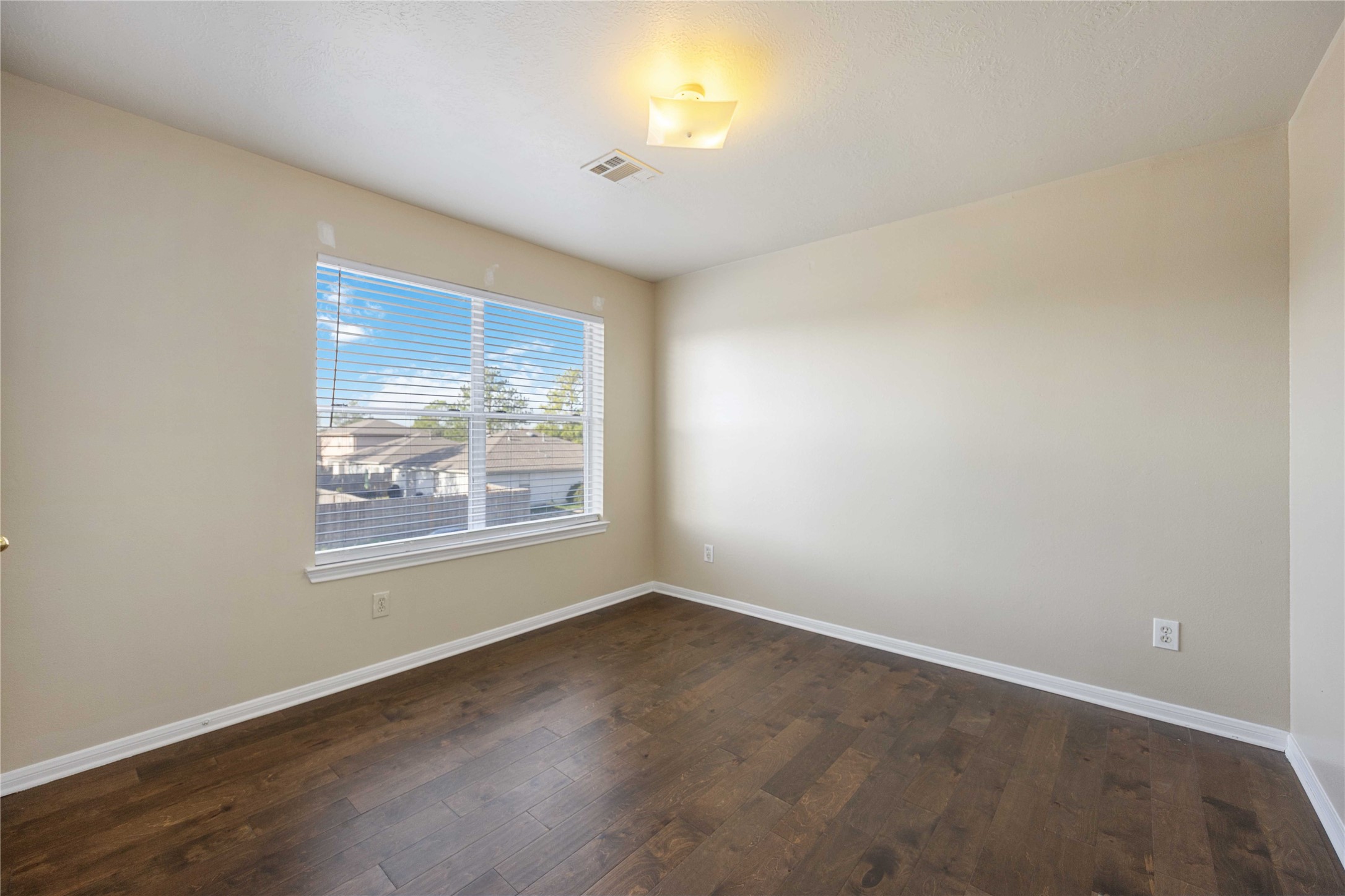 4806 Cotton Ridge Trail Property Photo 19