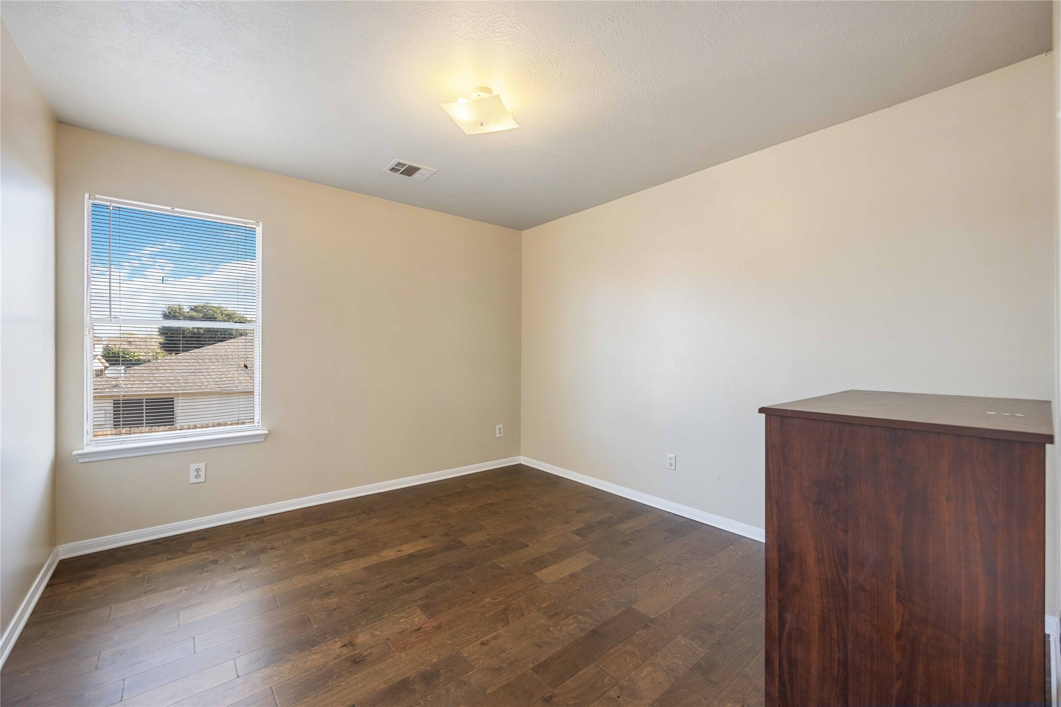 4806 Cotton Ridge Trail Property Photo 21
