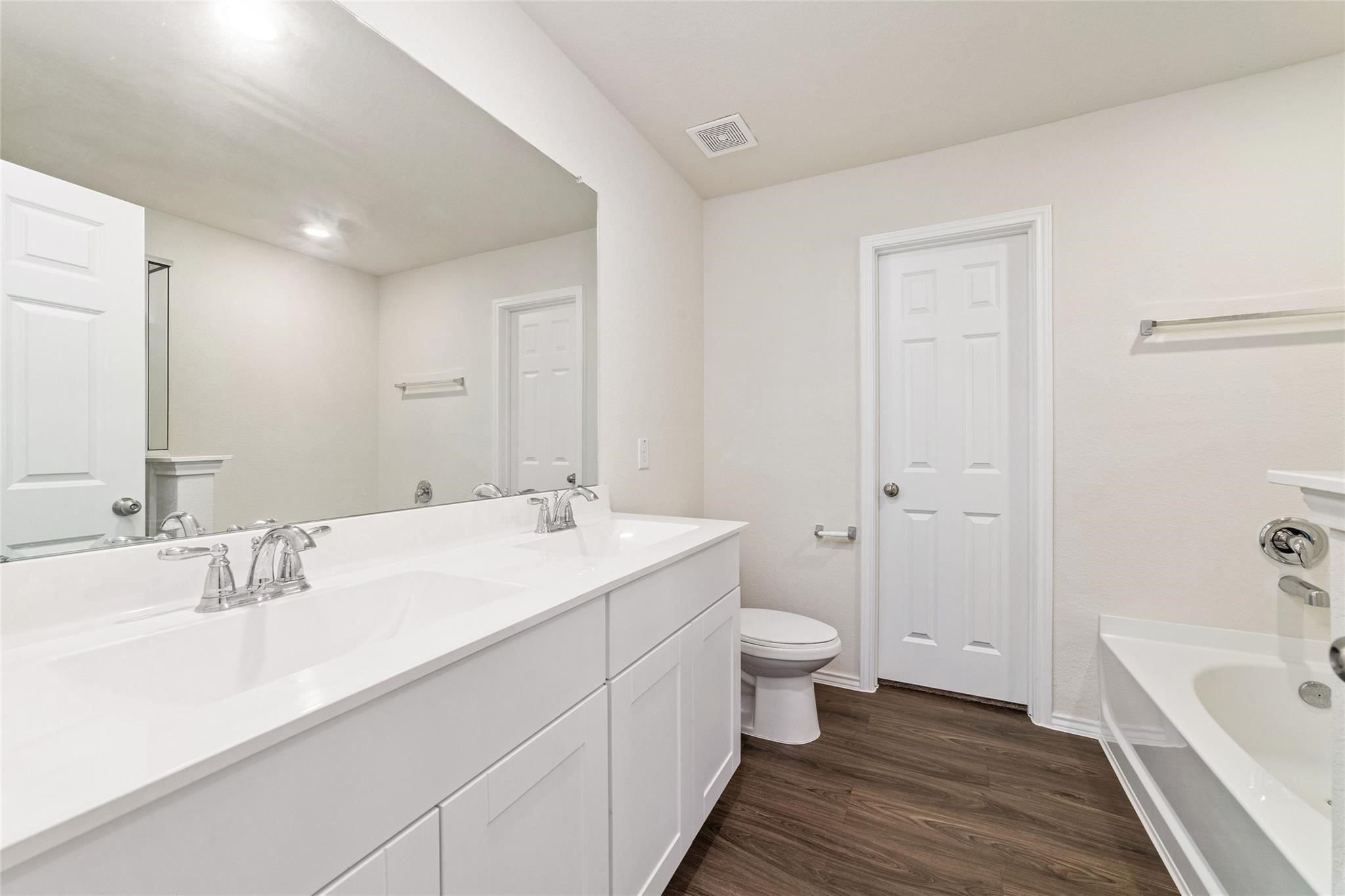 5810 Dry Brush Place Property Photo 16