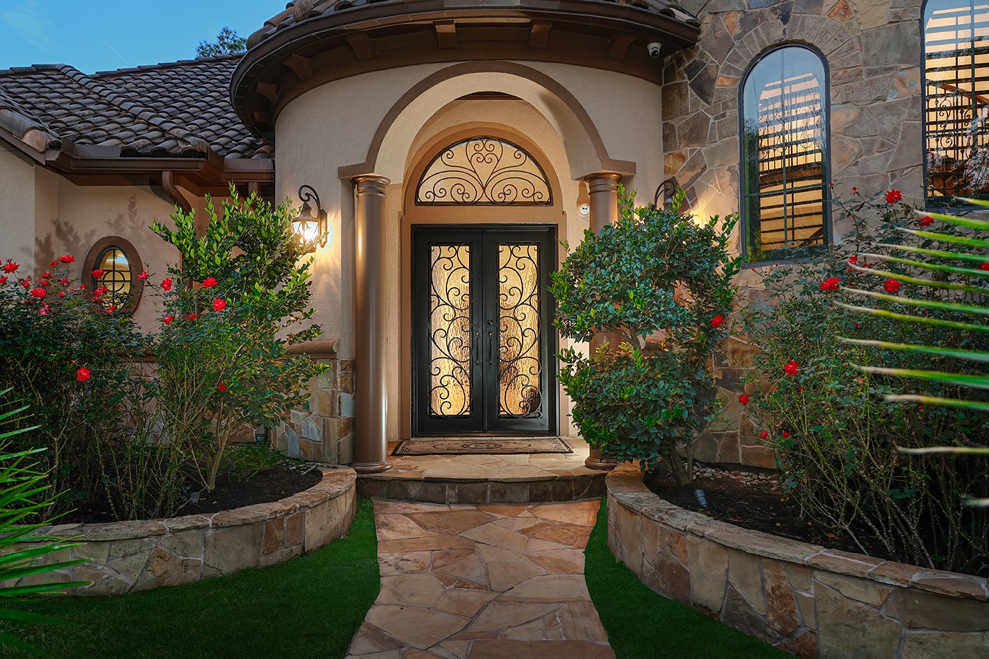 4102 Silk Court Property Photo 4