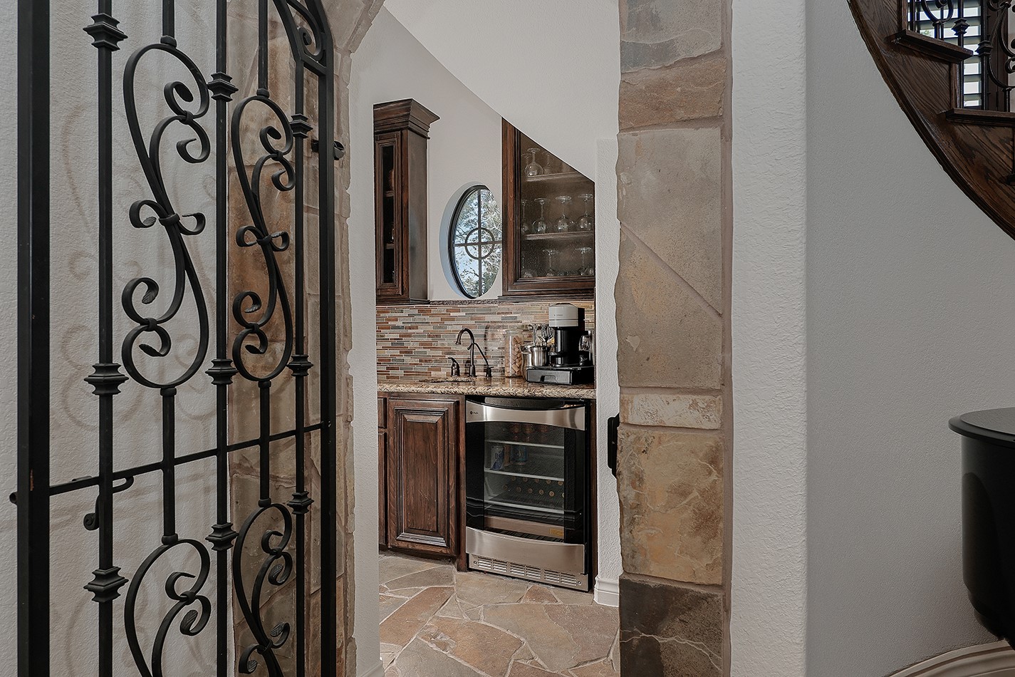 4102 Silk Court Property Photo 9