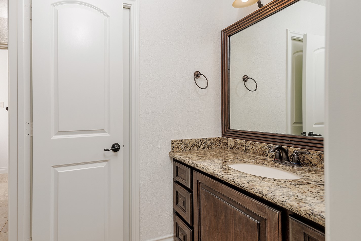 4102 Silk Court Property Photo 32