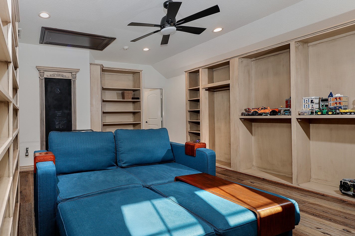 4102 Silk Court Property Photo 37