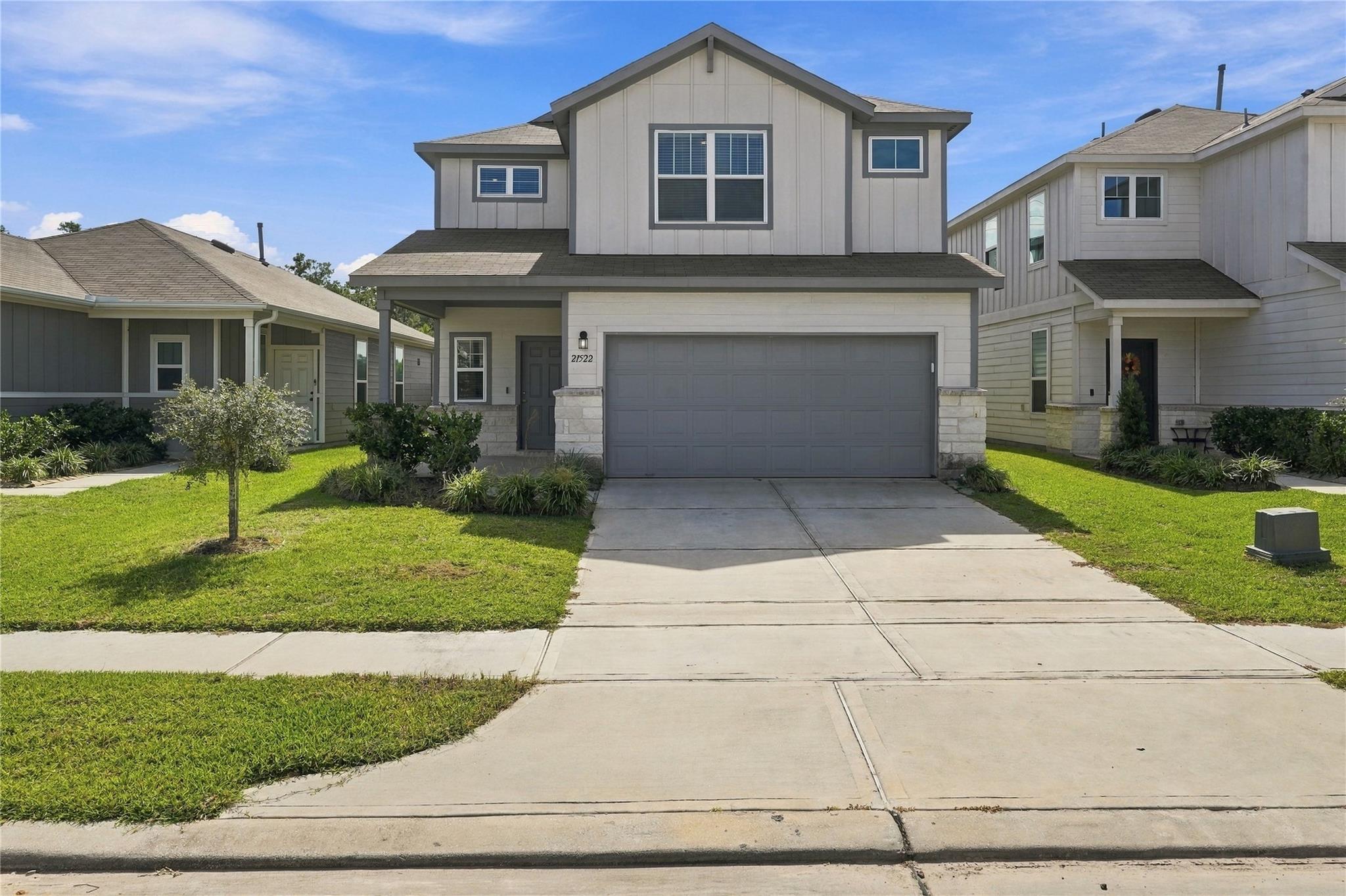 21522 Austell Pond Drive Property Photo 1