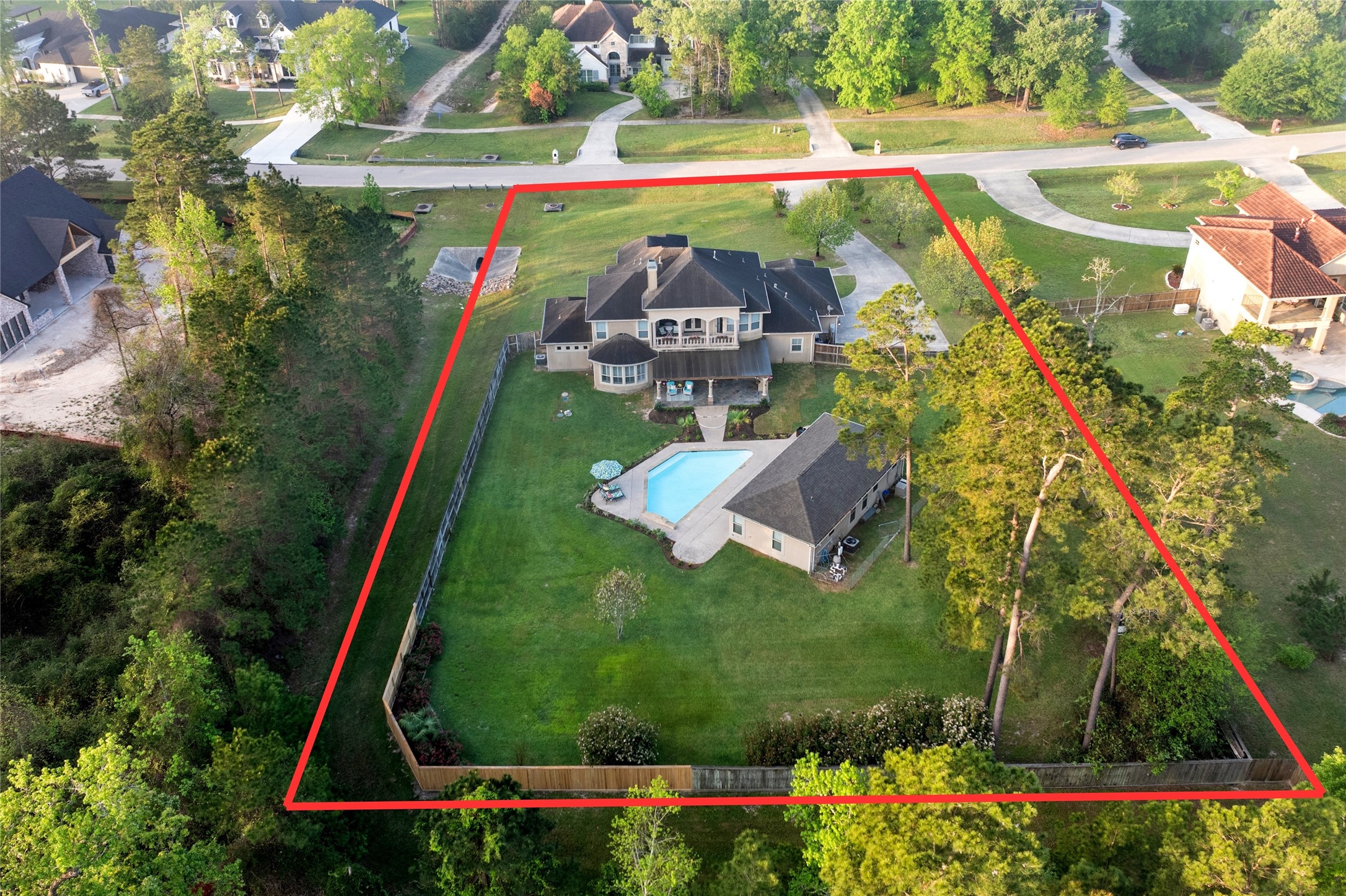4447 Chateau Creek Way Property Photo 3