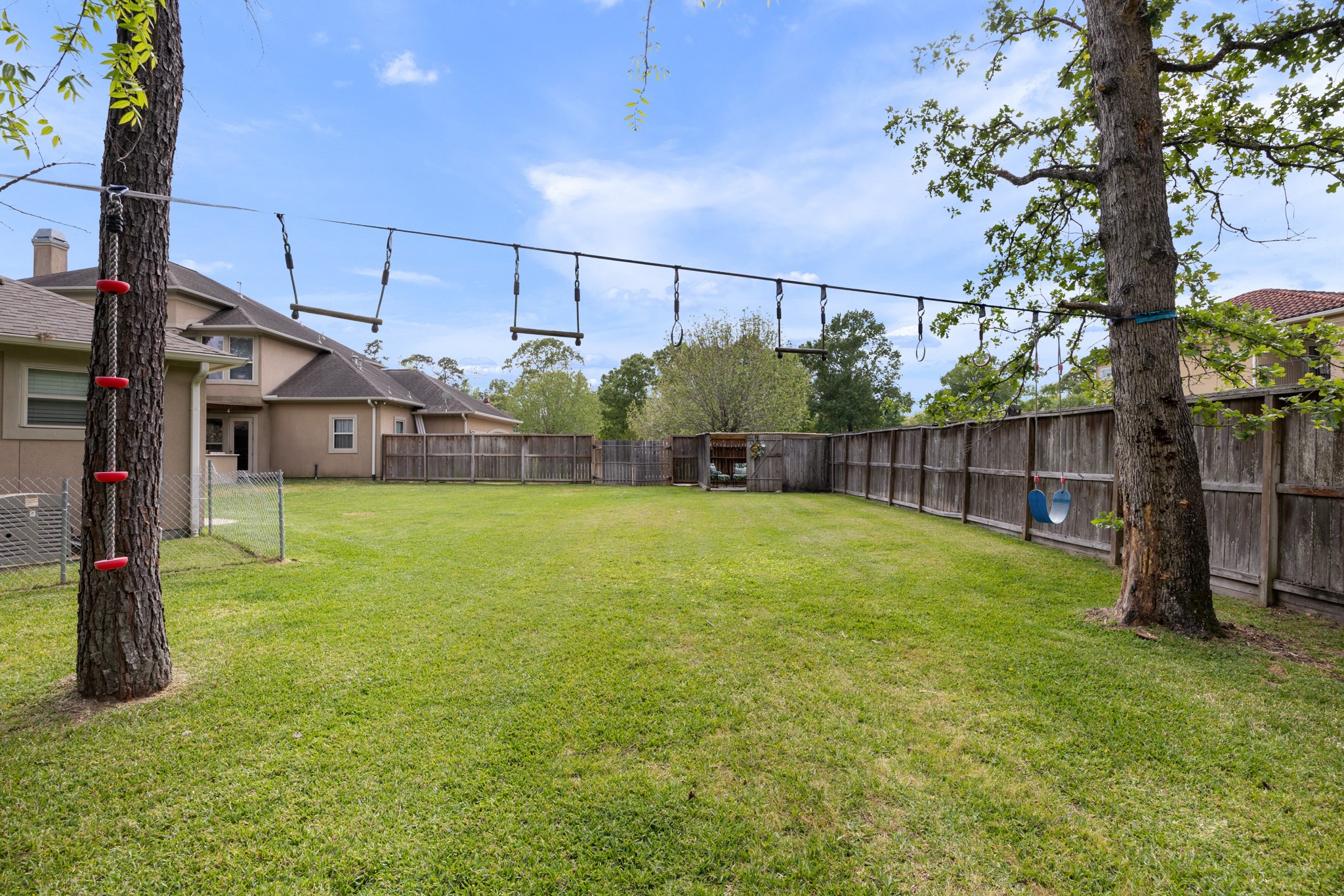 4447 Chateau Creek Way Property Photo 36