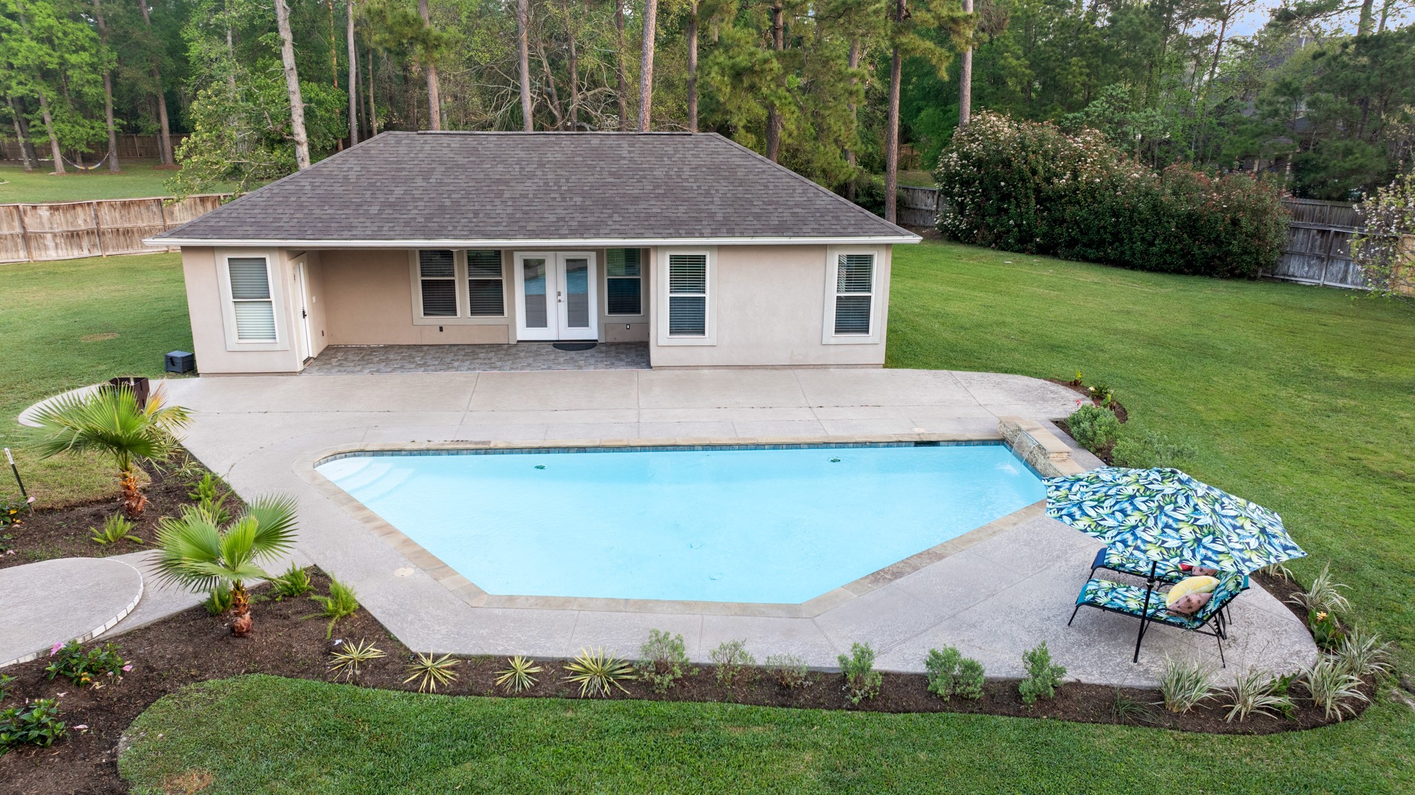 4447 Chateau Creek Way Property Photo 40