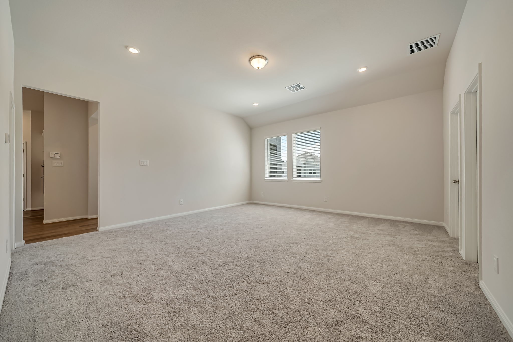 20642 Dynamic Court Property Photo 6