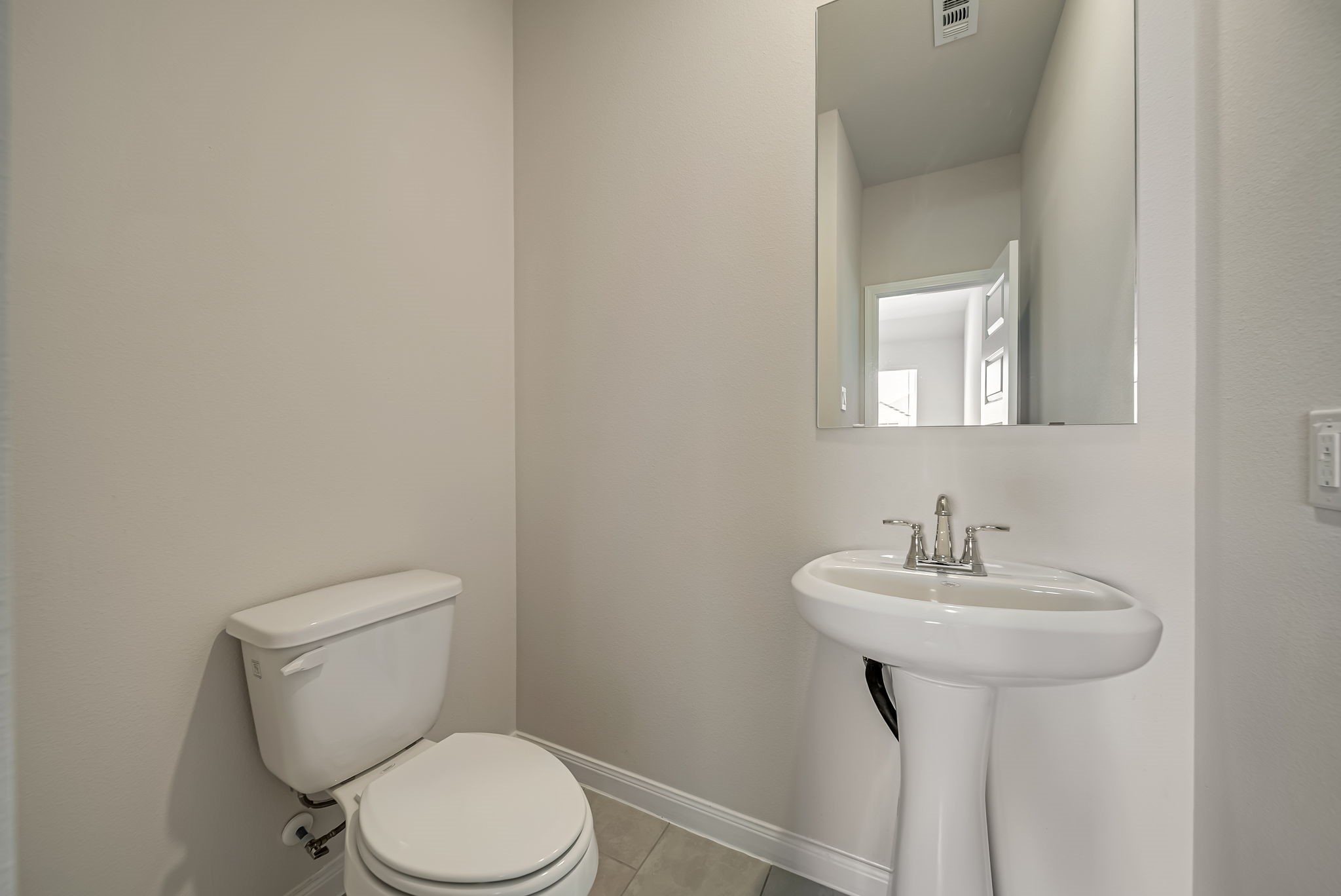 20642 Dynamic Court Property Photo 8