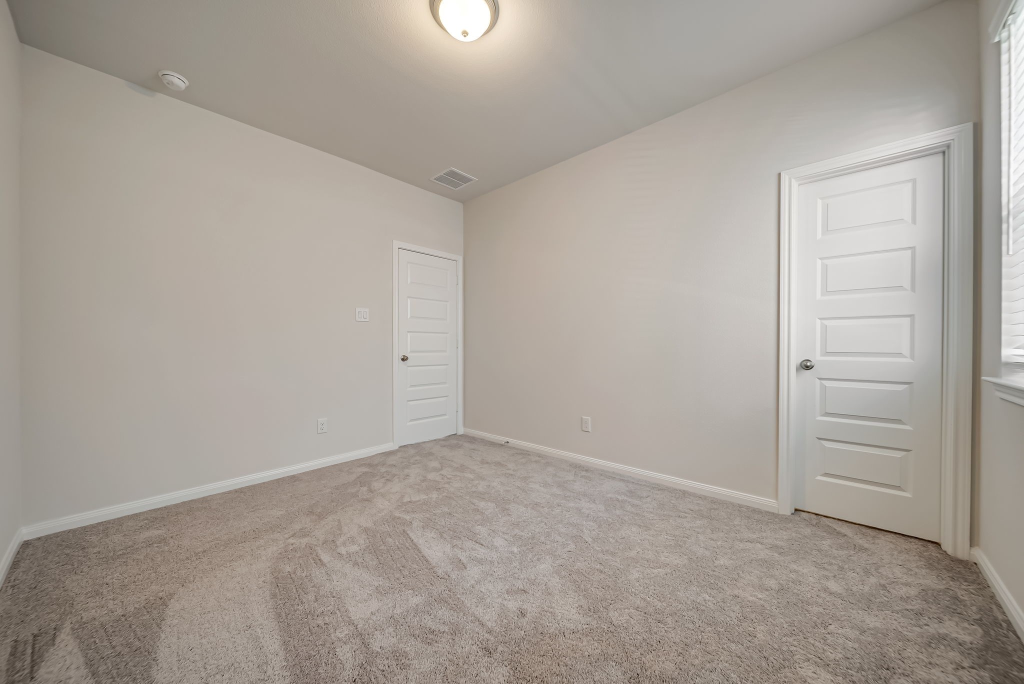 20642 Dynamic Court Property Photo 25