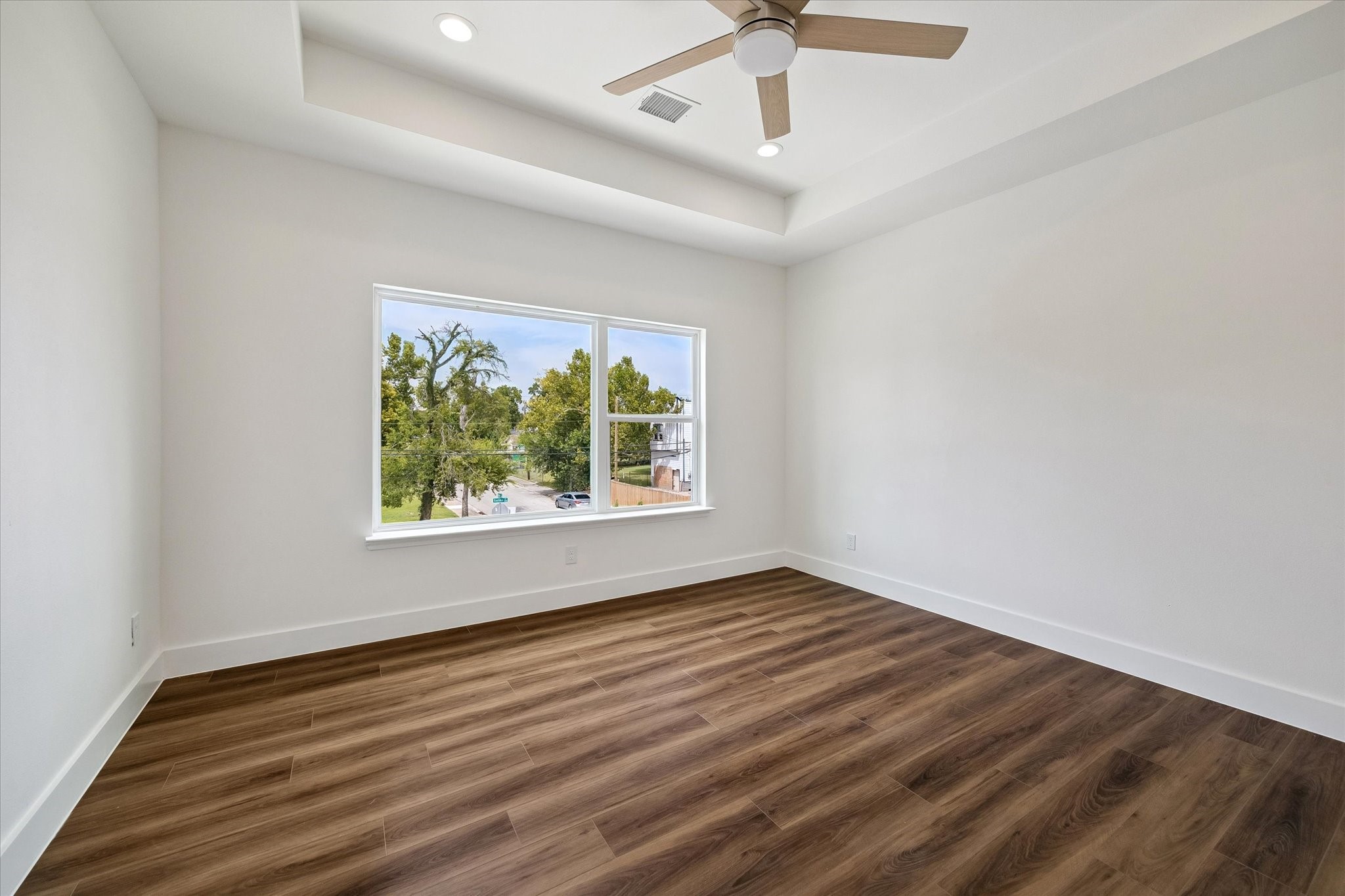 5312 Salina Street Property Photo 16