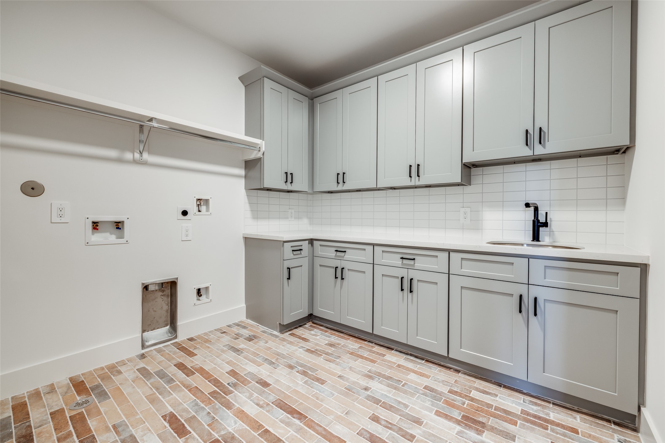 1822 Branard Street B Property Photo 35