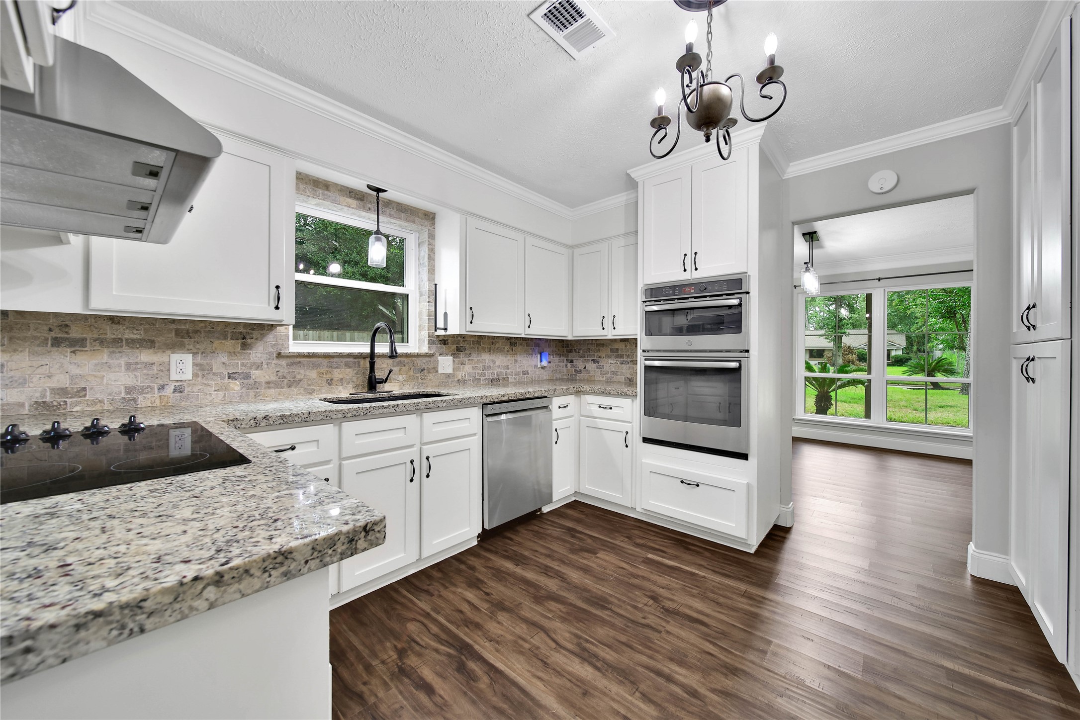 6407 Craigway Road Property Photo 10