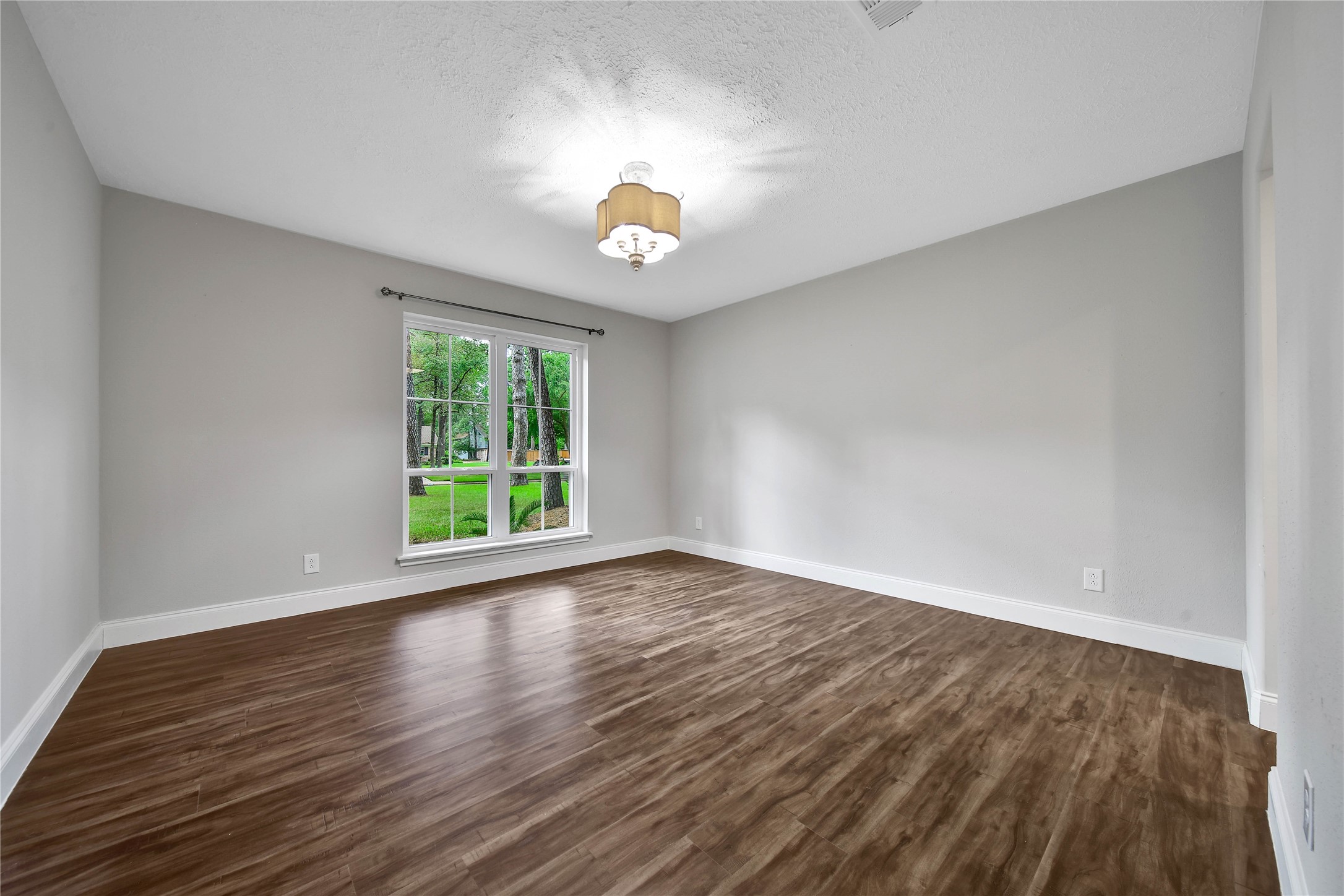 6407 Craigway Road Property Photo 16