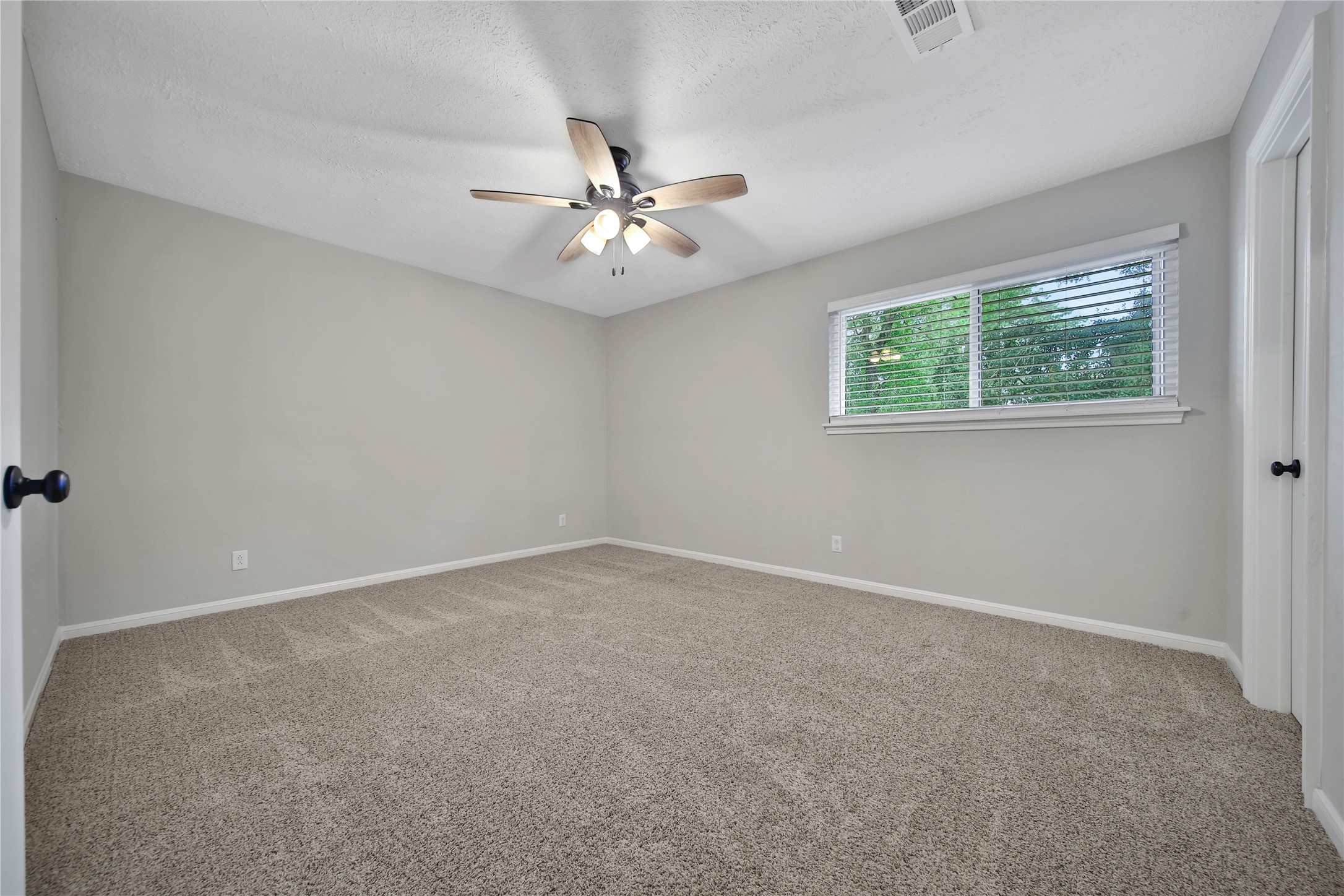 6407 Craigway Road Property Photo 21