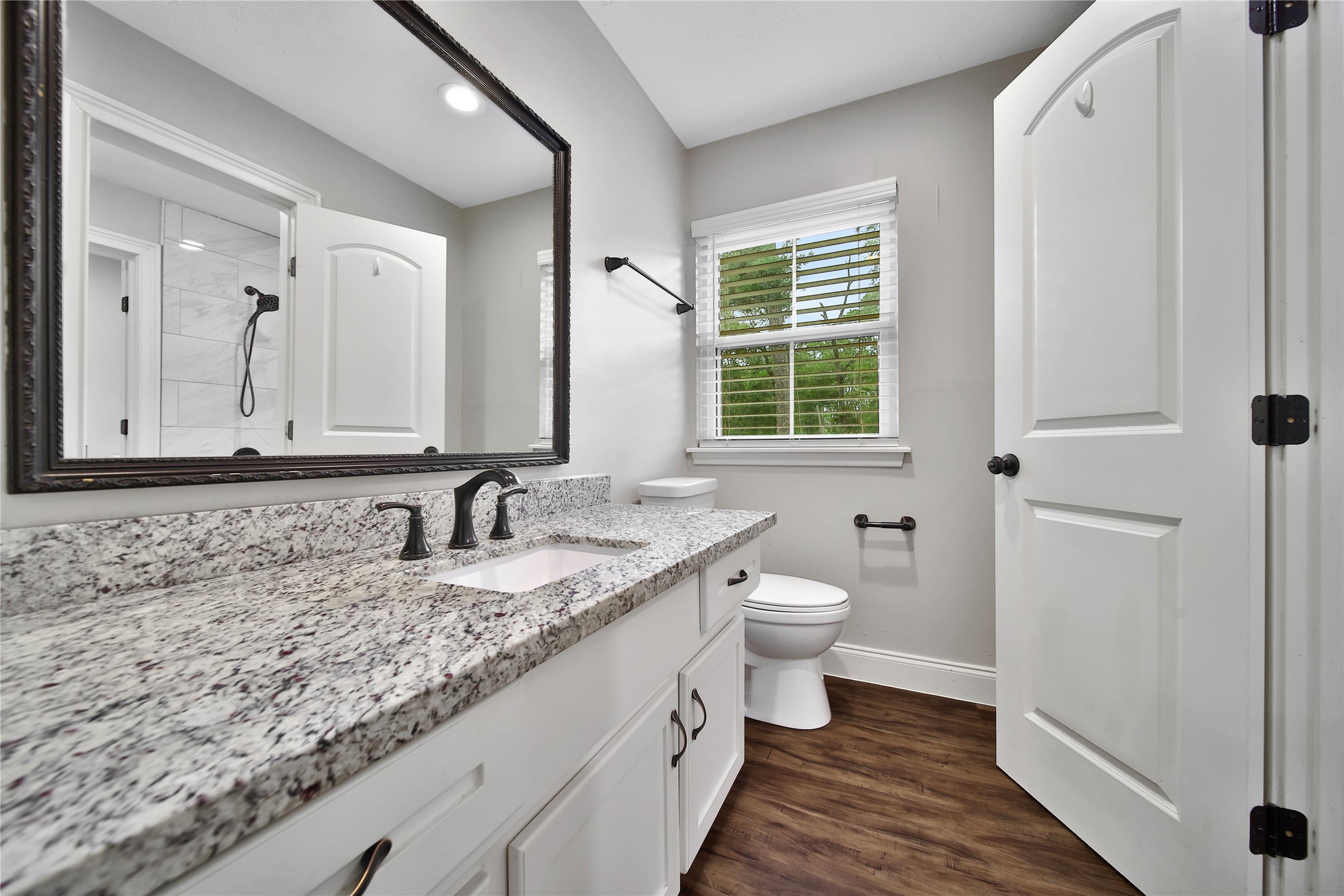 6407 Craigway Road Property Photo 22