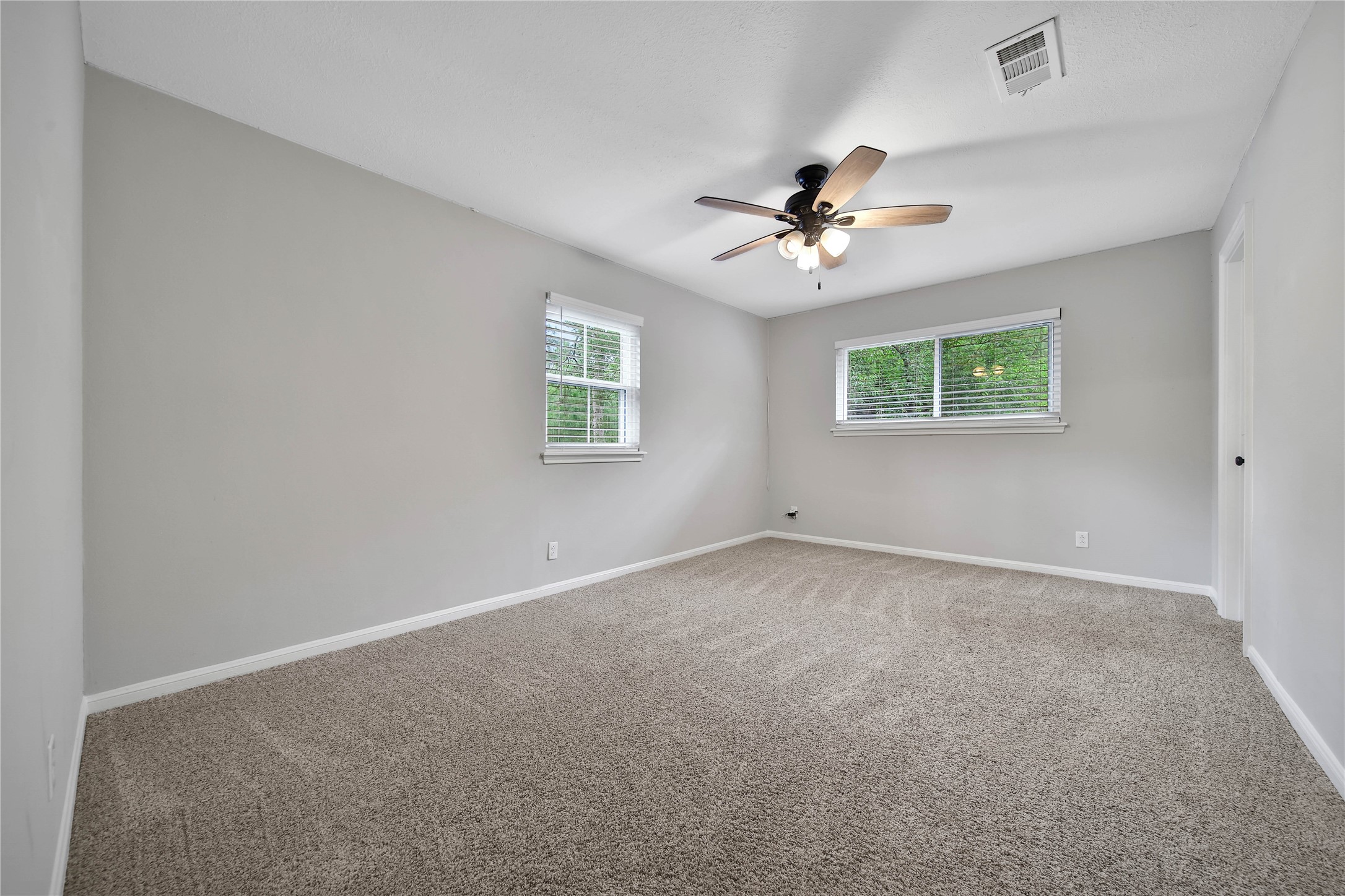 6407 Craigway Road Property Photo 25