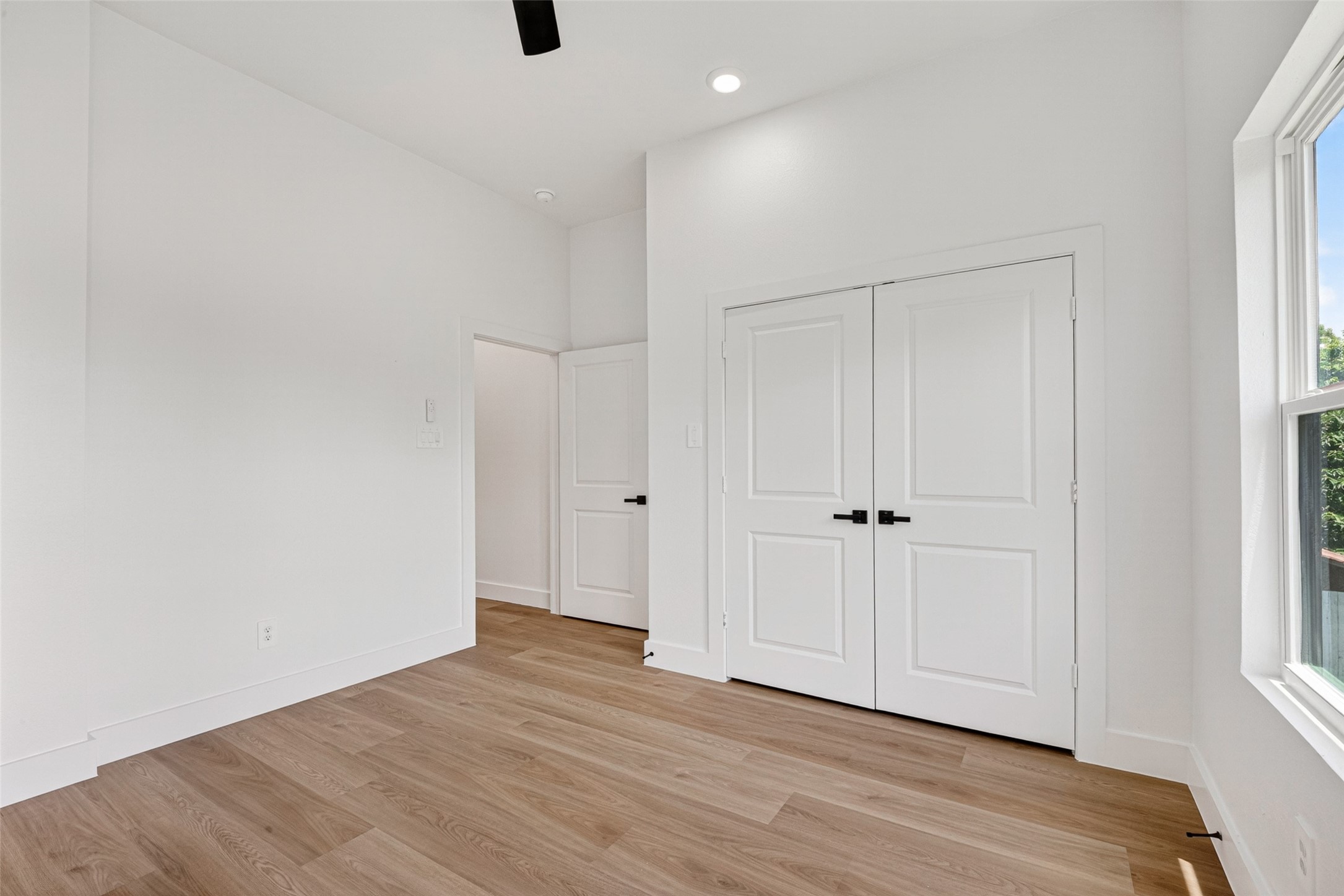 7840 Nashville Unit B Street Property Photo 43
