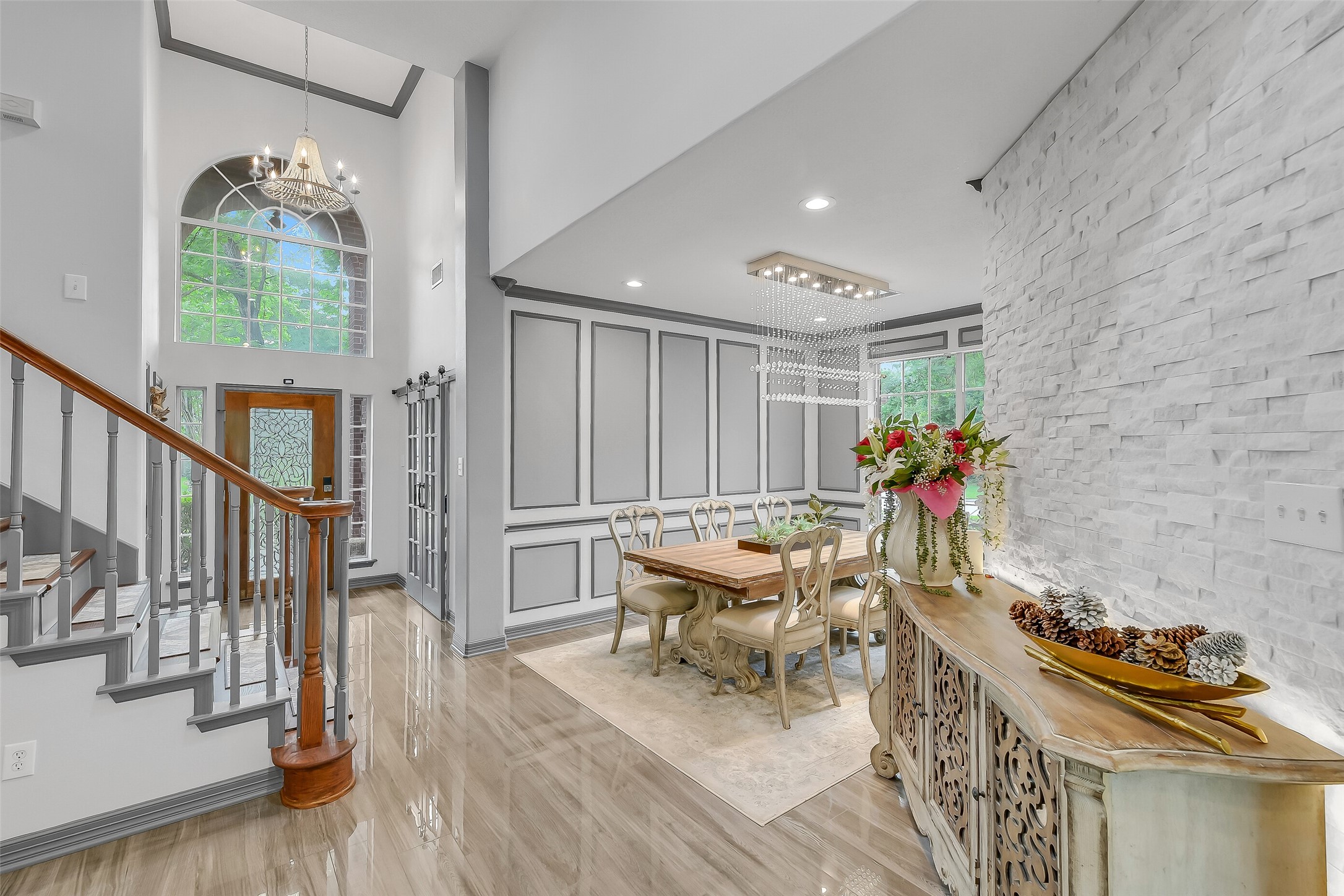 130 S Millport Circle Property Photo 4