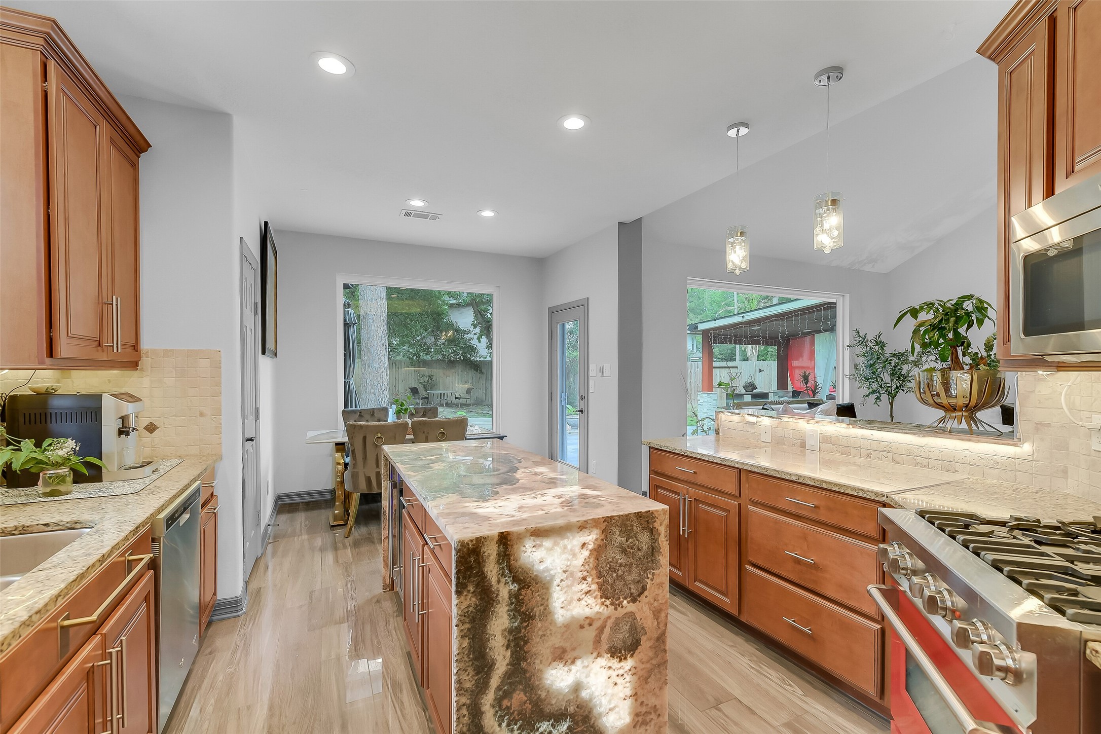 130 S Millport Circle Property Photo 10