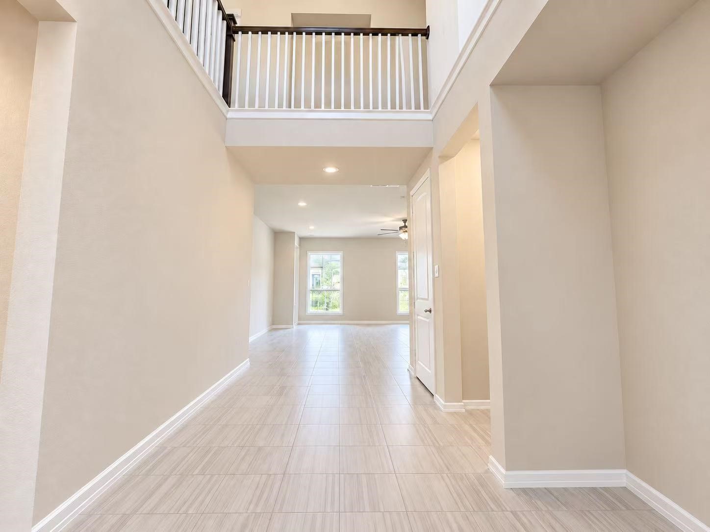 2135 Wisteria Cove Dr Property Photo 3