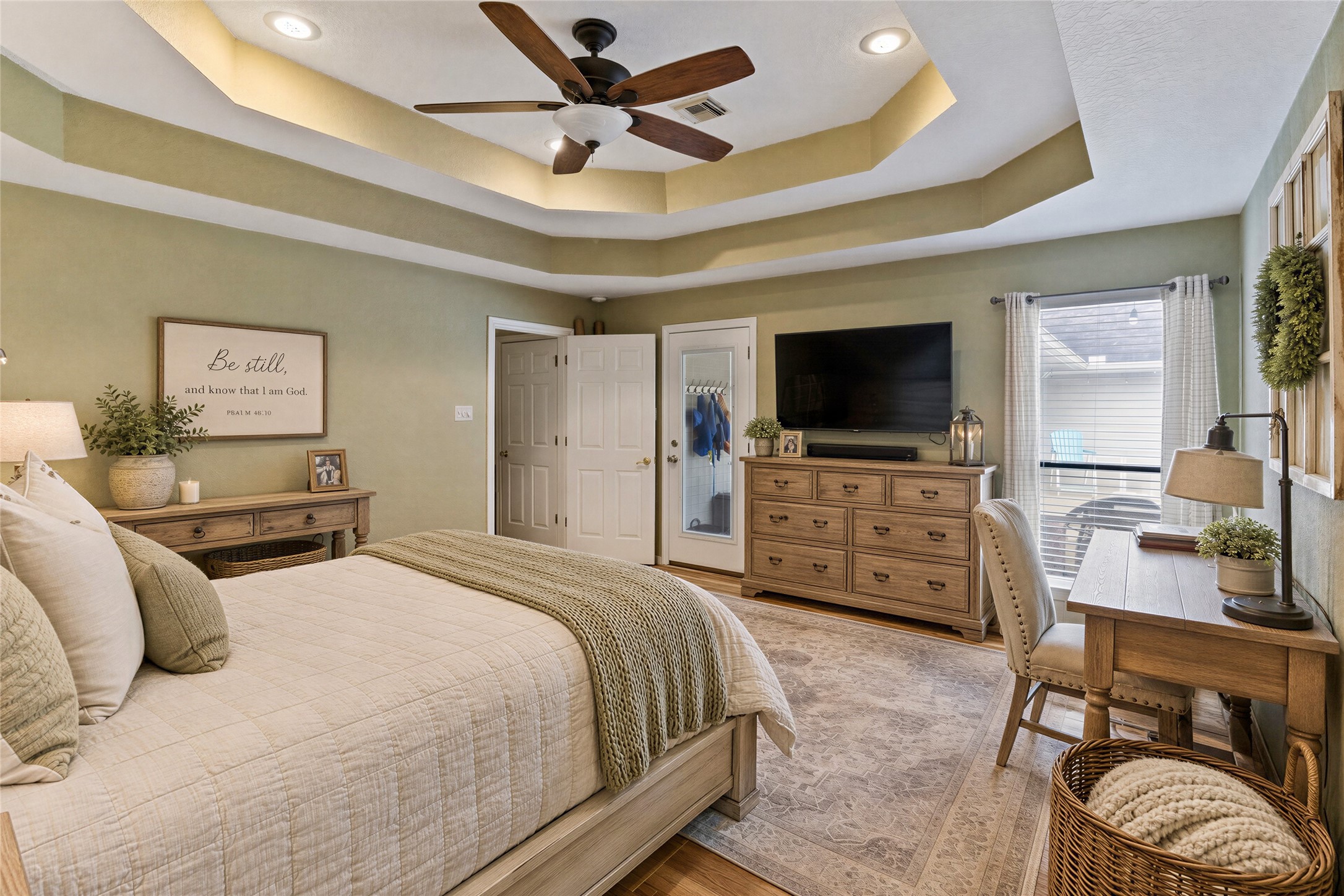 55 Silver Lace Court Property Photo 16