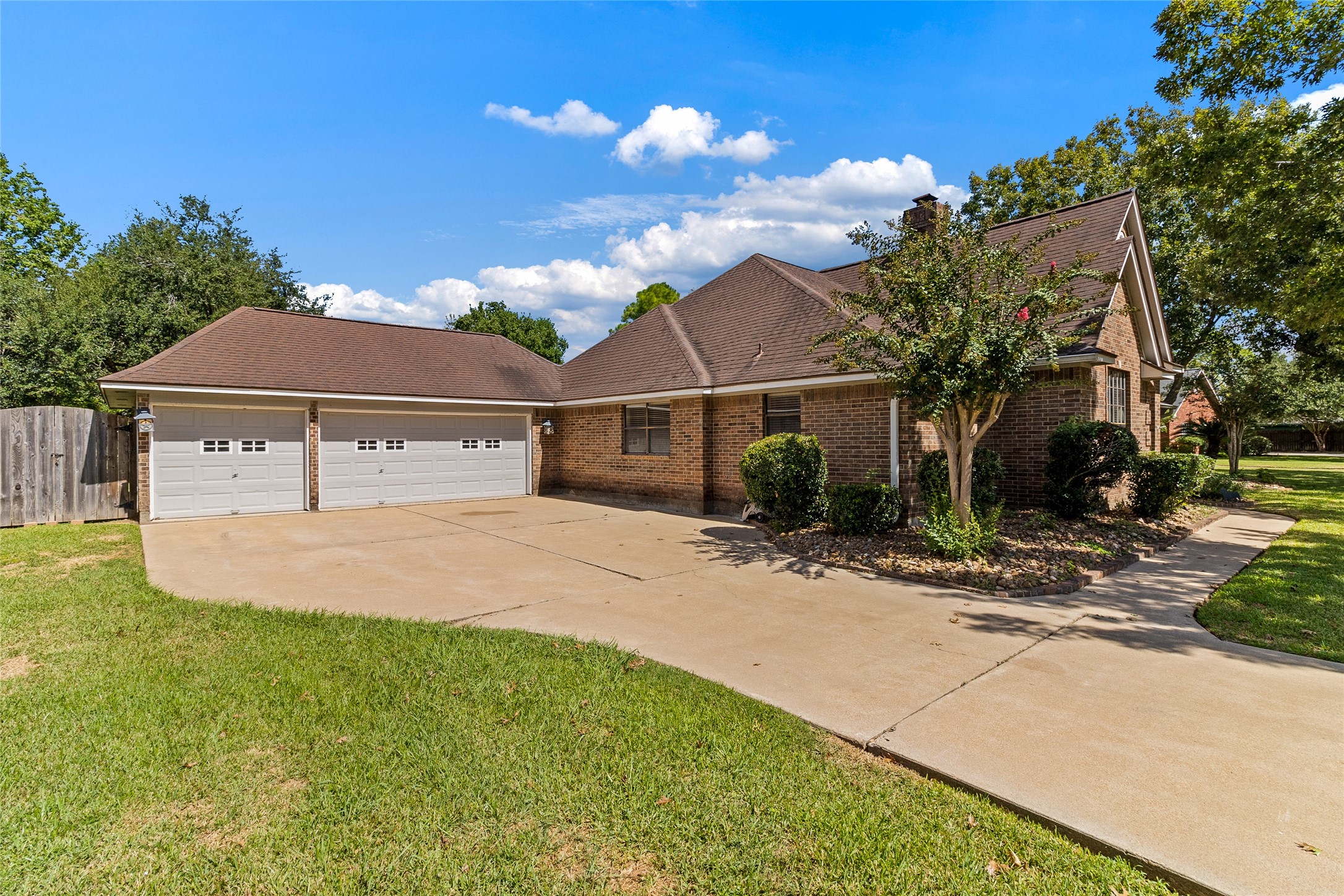 55 Silver Lace Court Property Photo 28