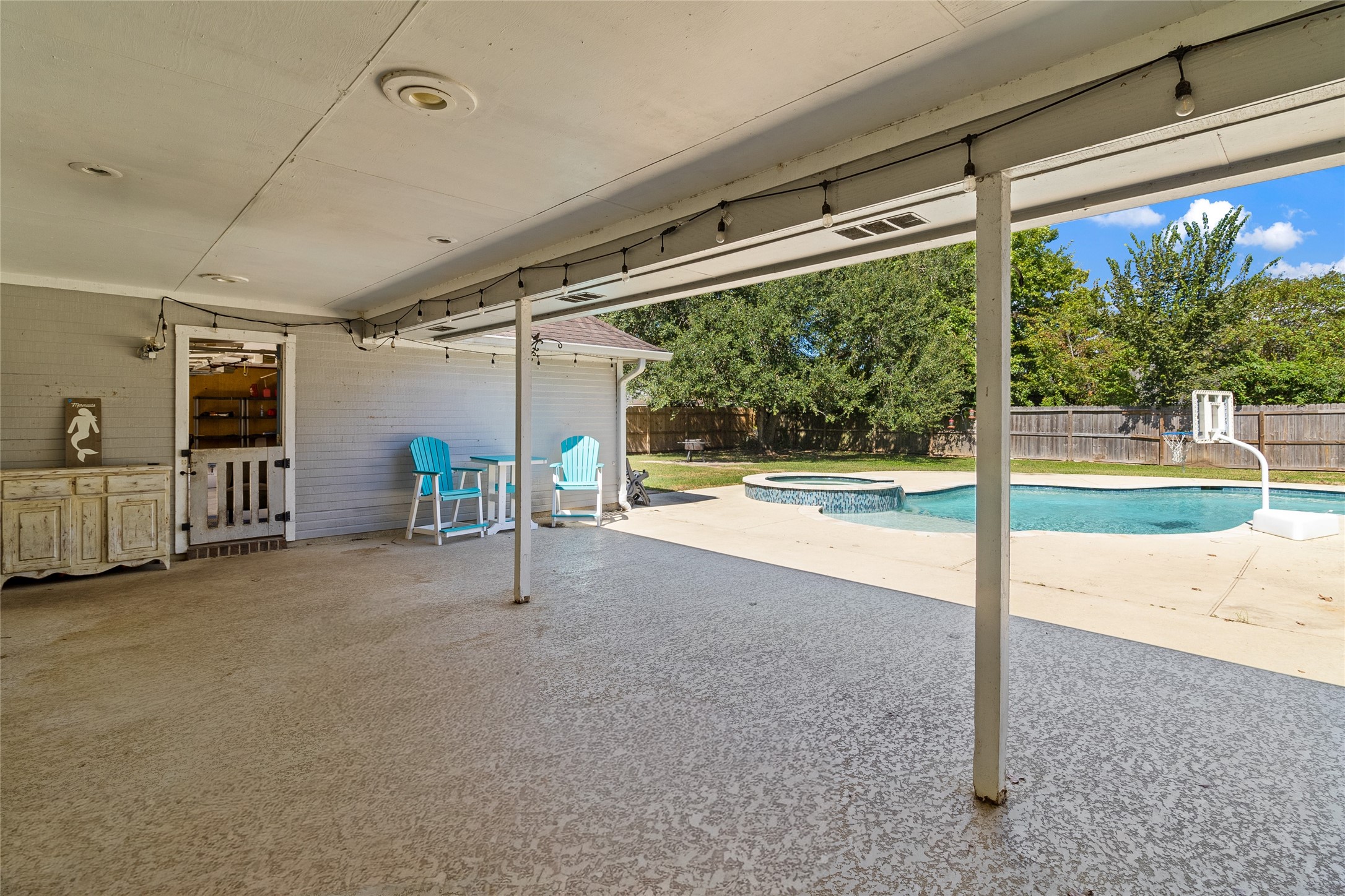 55 Silver Lace Court Property Photo 29