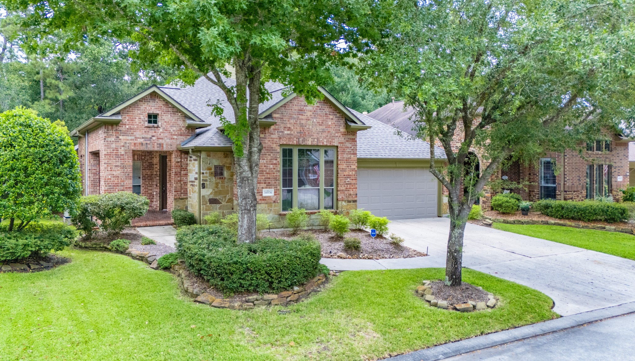 26928 Merlot River Drive Property Photo 1