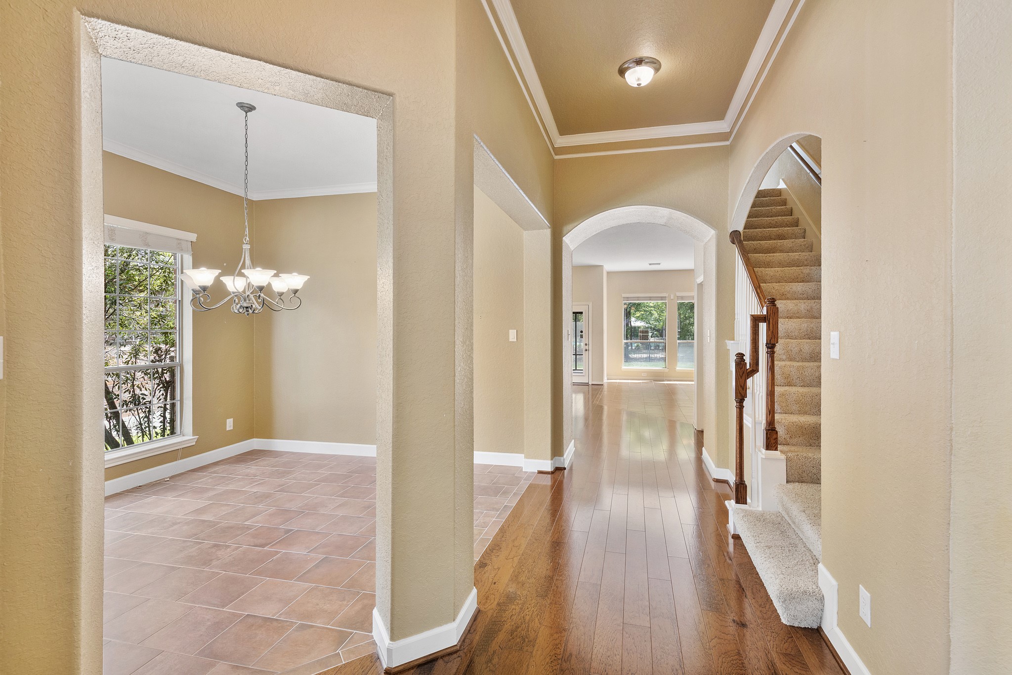 26928 Merlot River Drive Property Photo 5