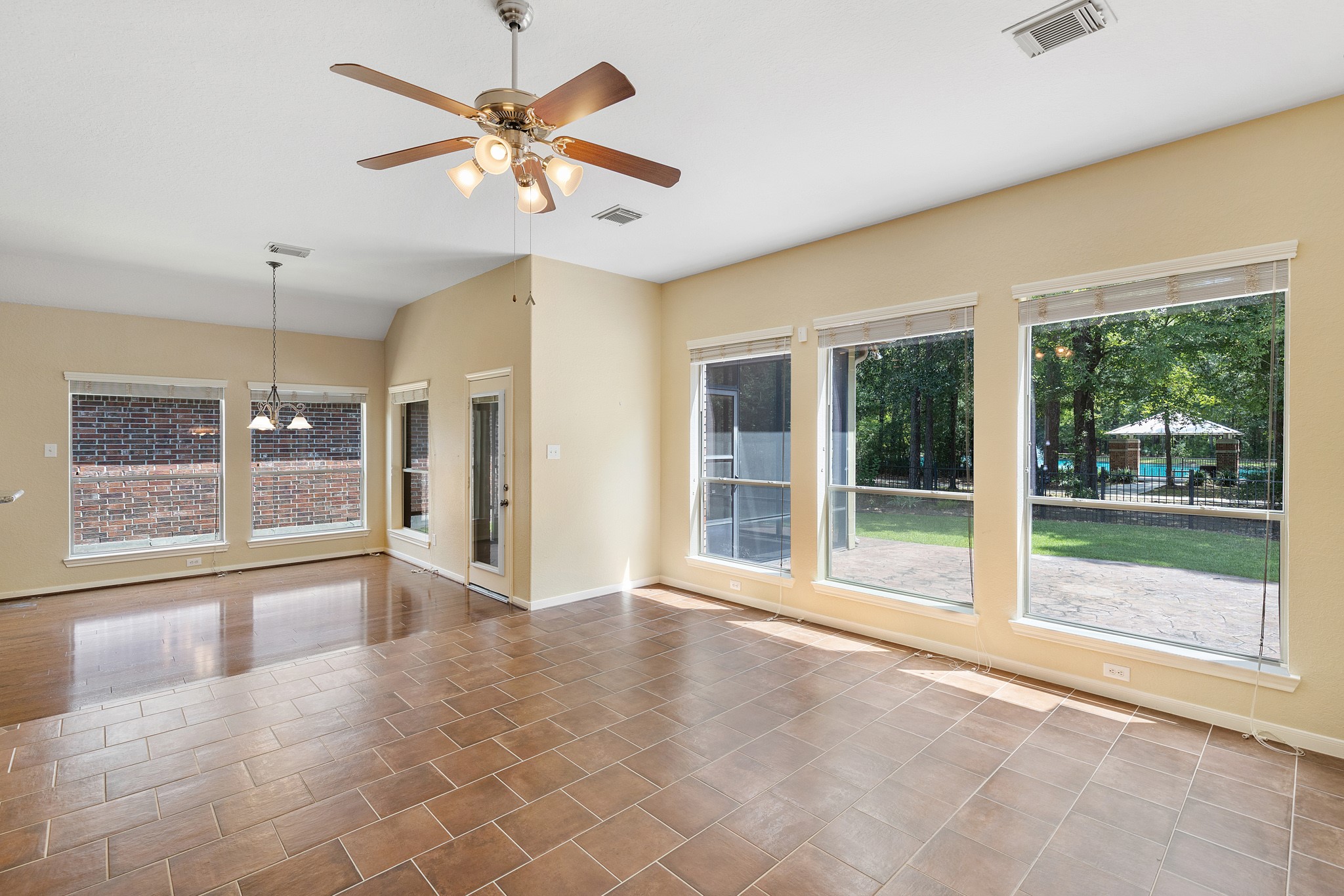 26928 Merlot River Drive Property Photo 17