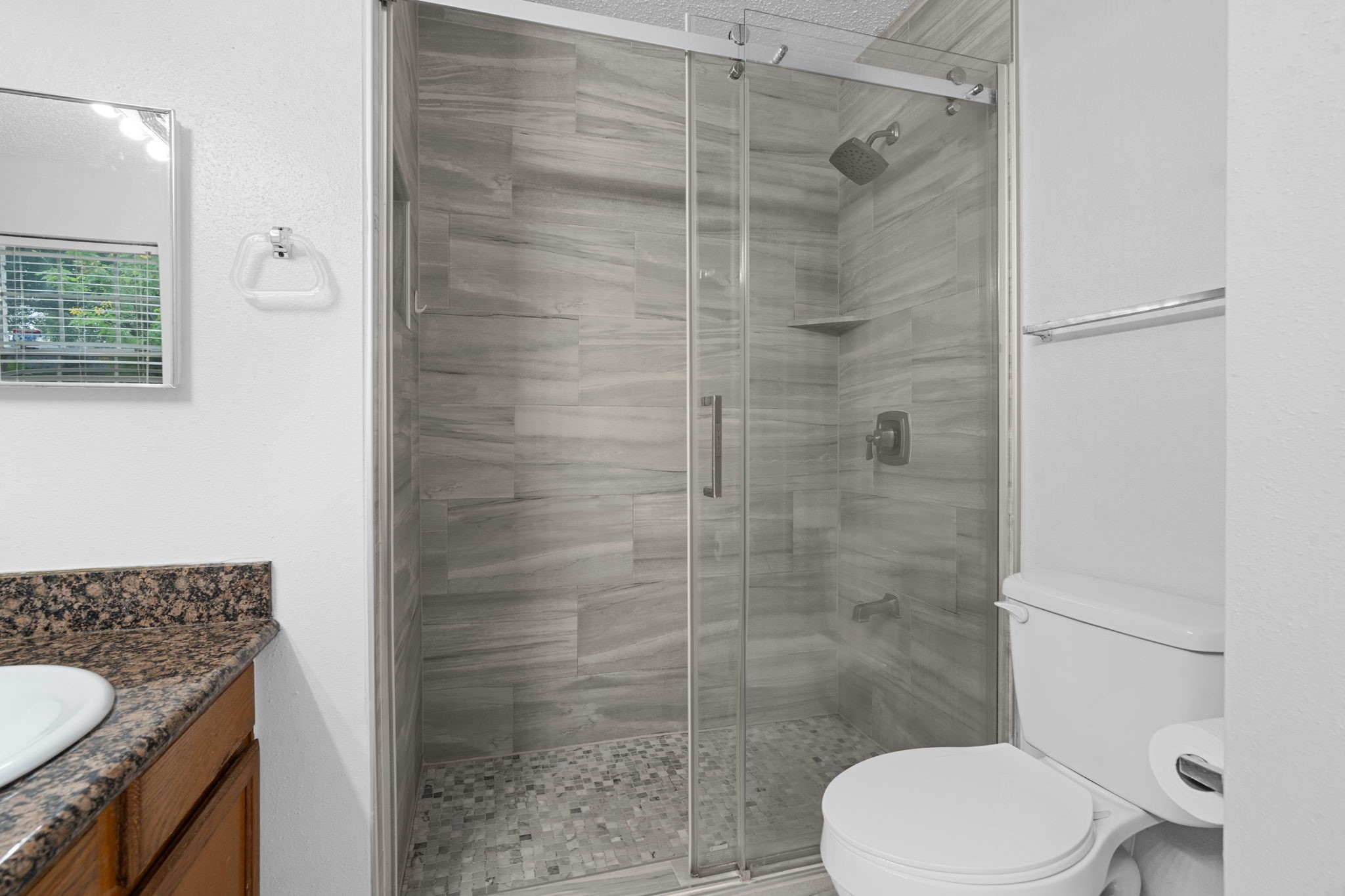 4719 Rainbow Run Property Photo 16