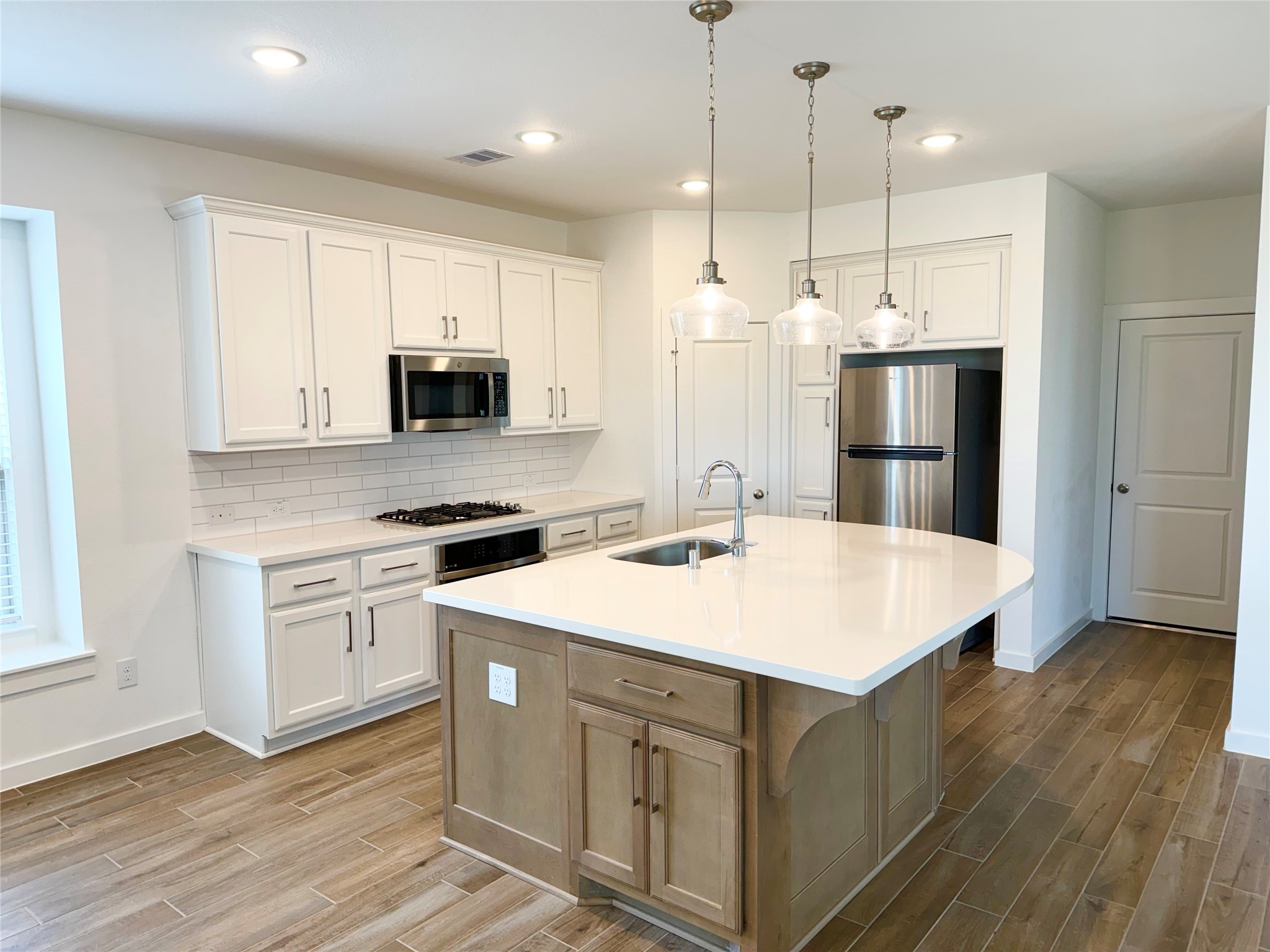 13125 Cobalt Cove Court Property Photo 2