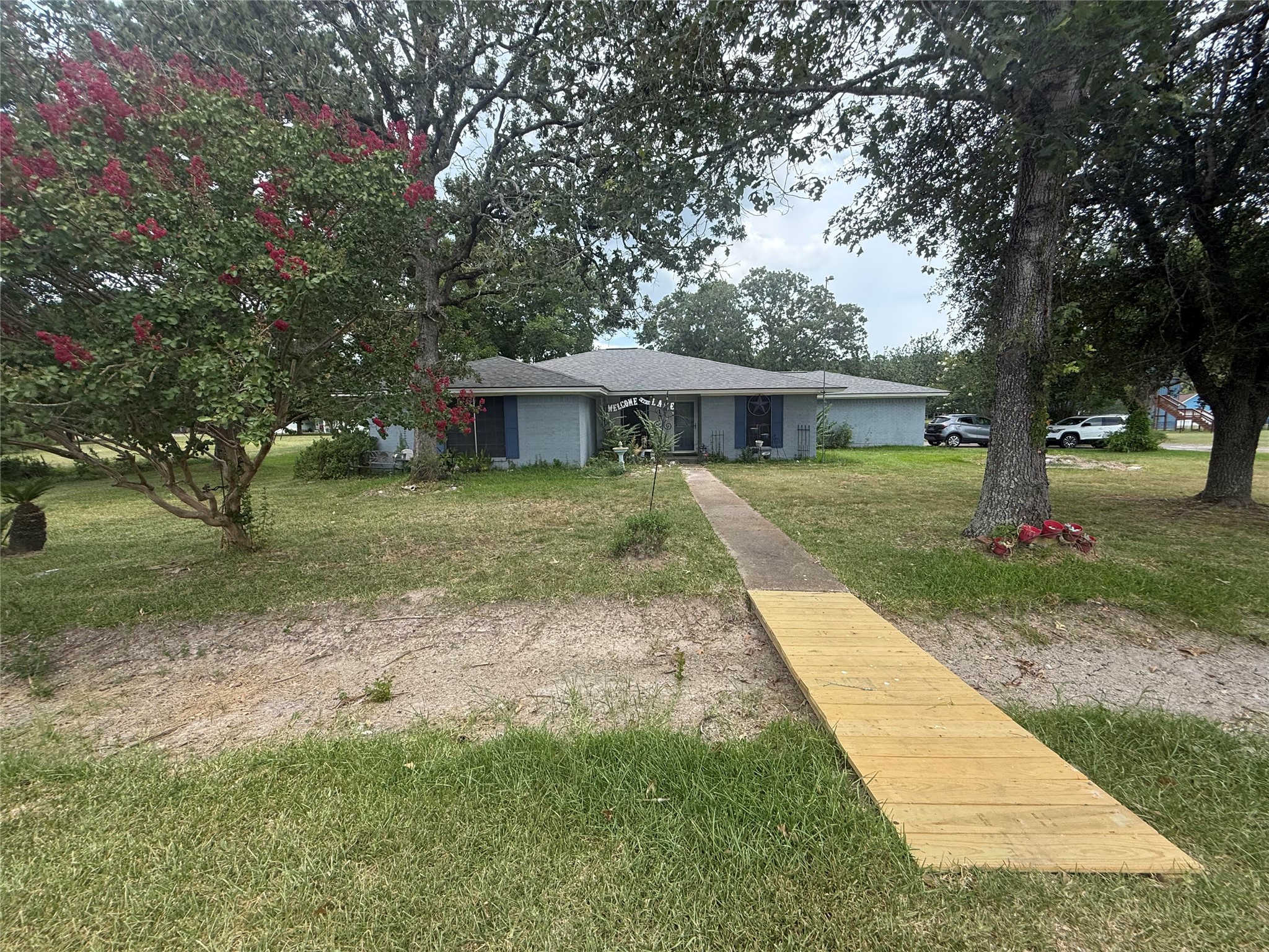 15 Meadow Lake Drive Property Photo 1