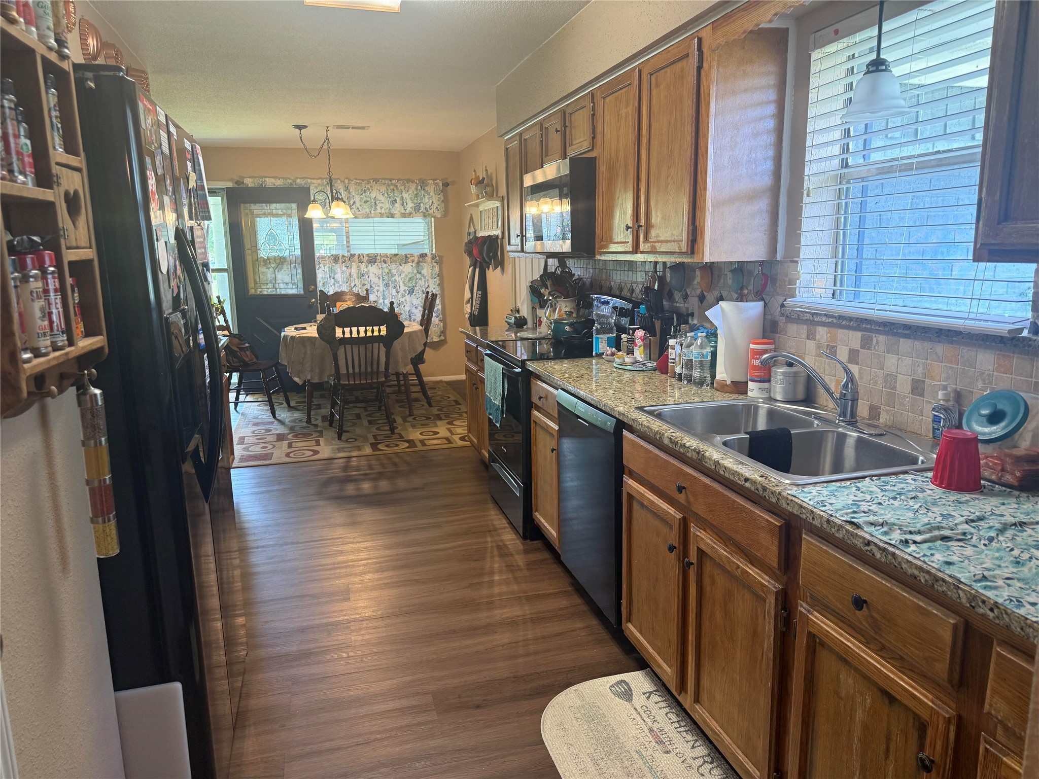 15 Meadow Lake Drive Property Photo 2