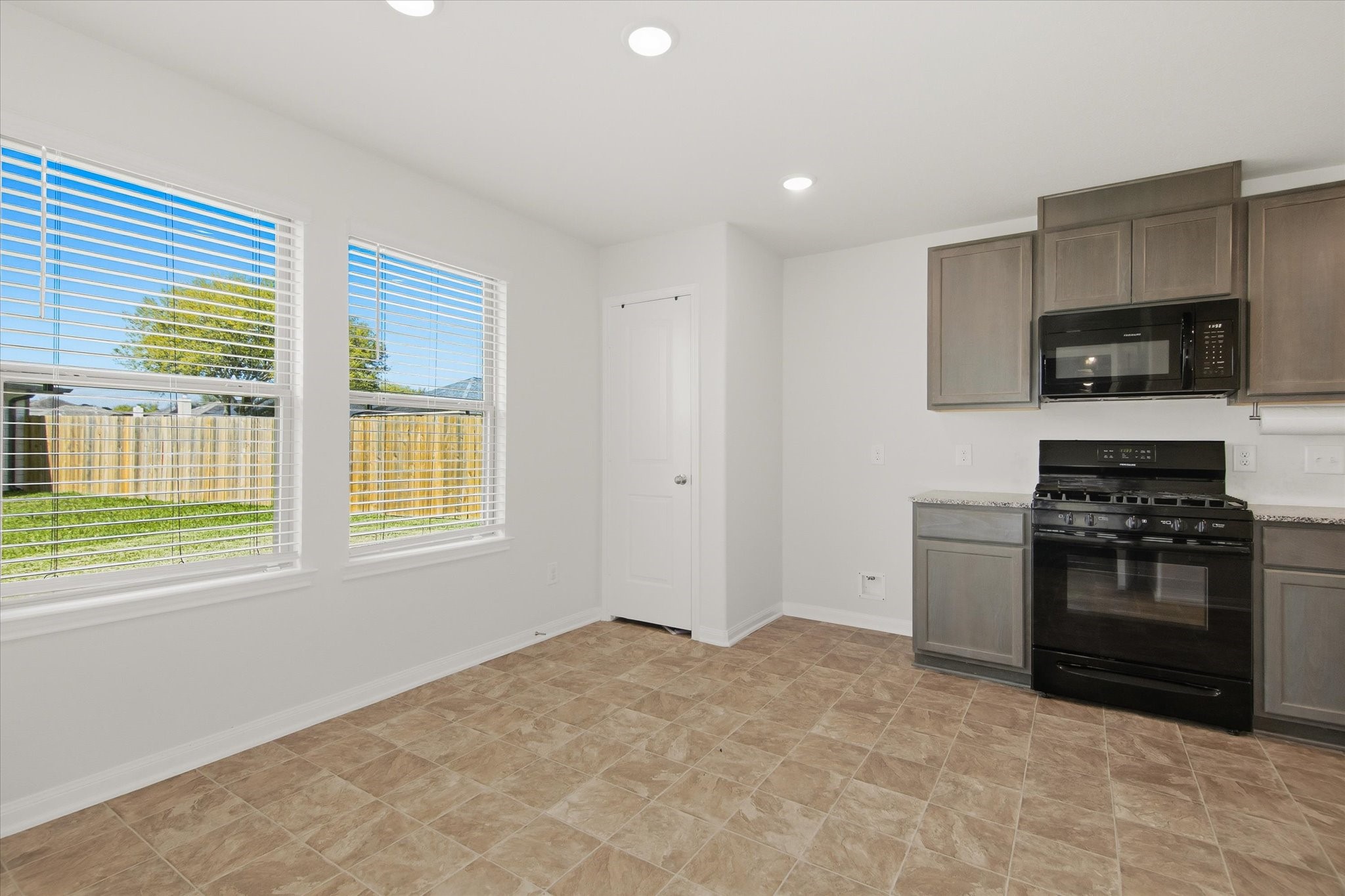 1228 Haverford Lane Property Photo 13