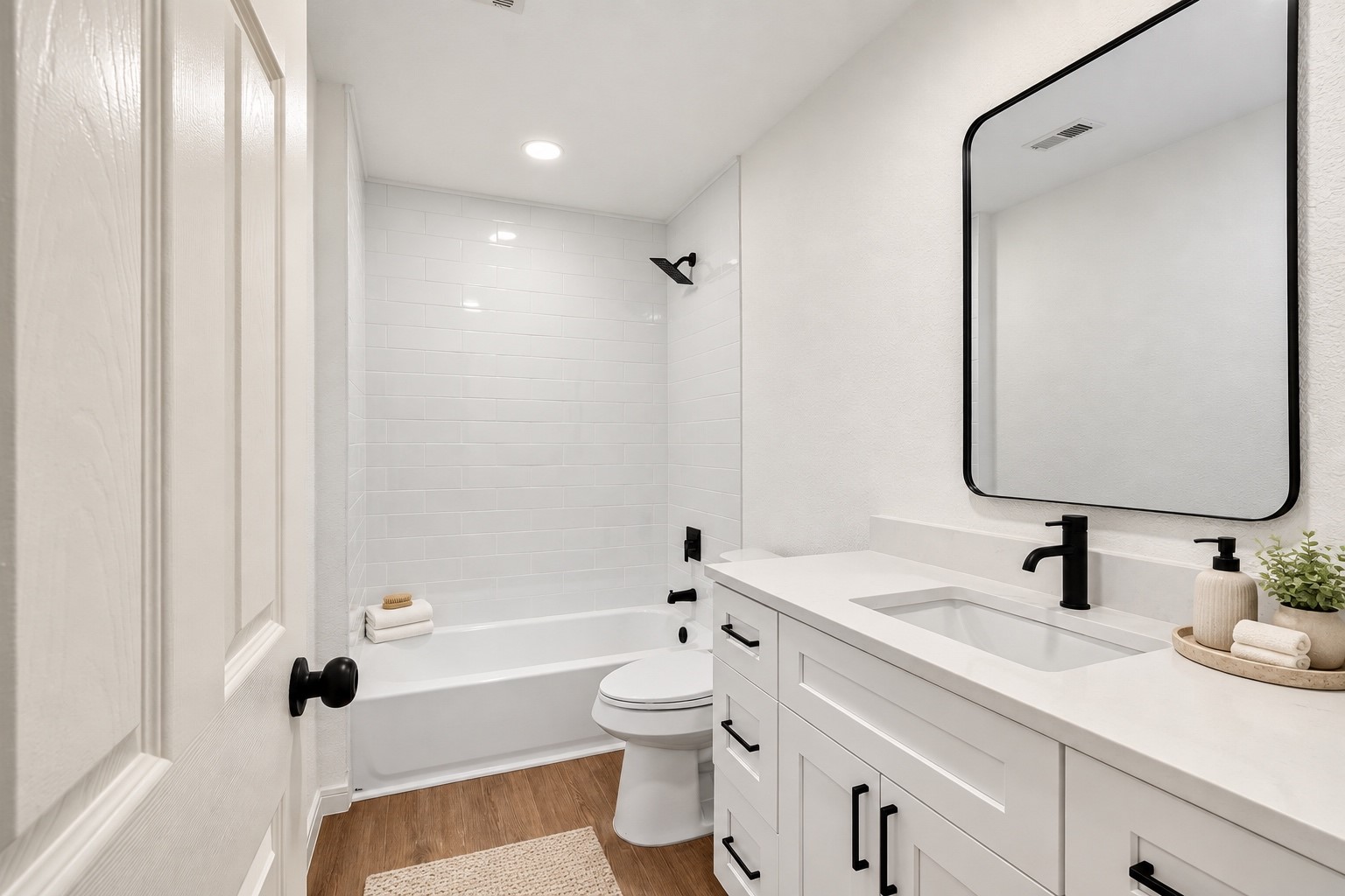 16718 Charleston Drive Property Photo 17